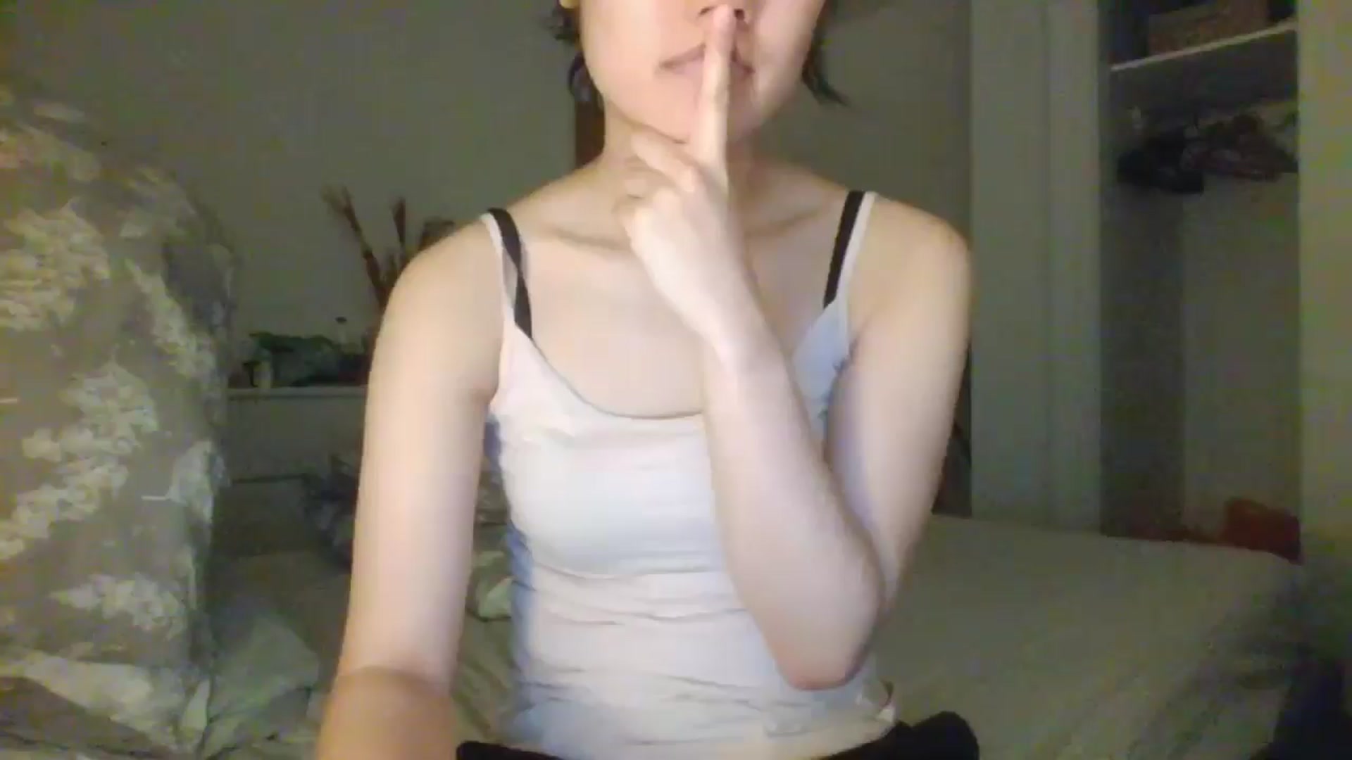 Gallery image thumbnail from sweetnomi22's myfreecams stream on, 07/09/2024, 19:28 image 7 of 20