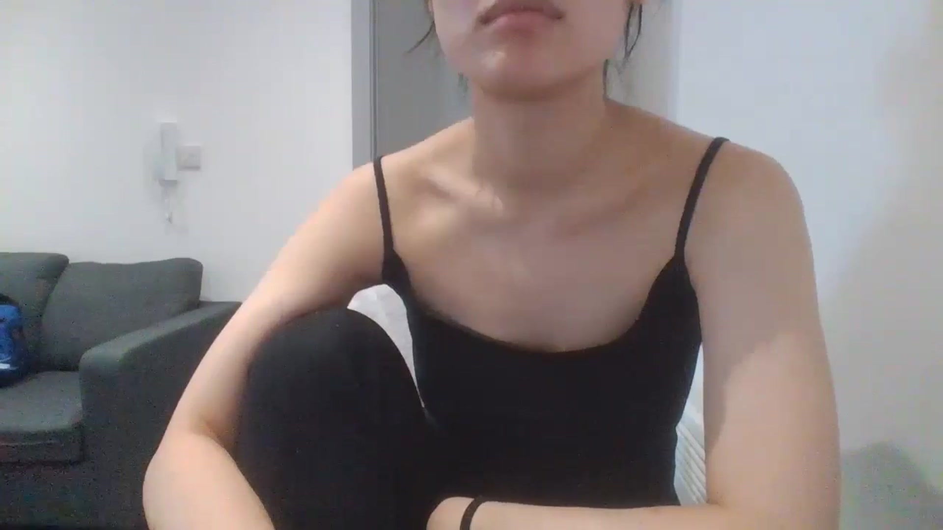 Gallery image thumbnail from sweetnomi22's myfreecams stream on, 08/02/2024, 17:17 image 17 of 20