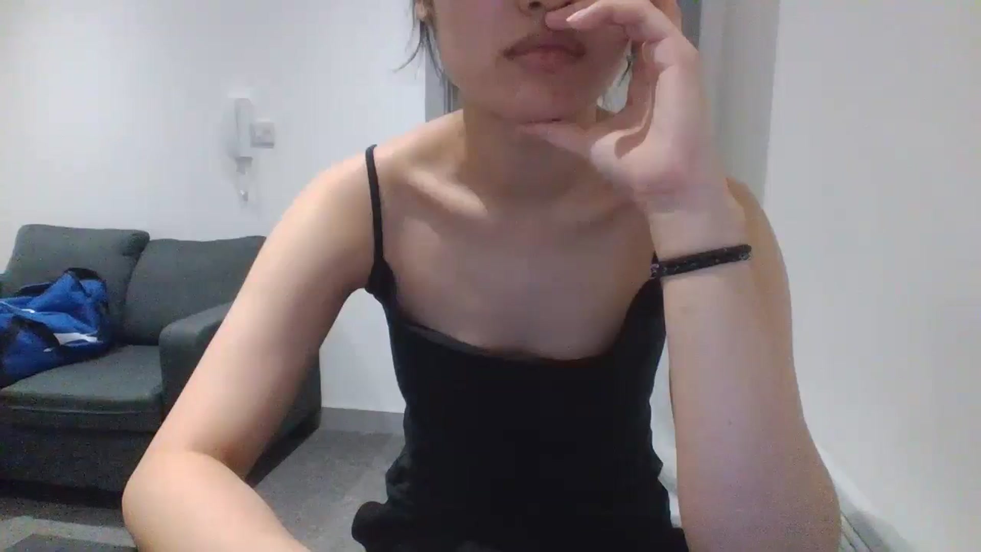 Gallery image thumbnail from sweetnomi22's myfreecams stream on, 08/02/2024, 19:25 image 17 of 20