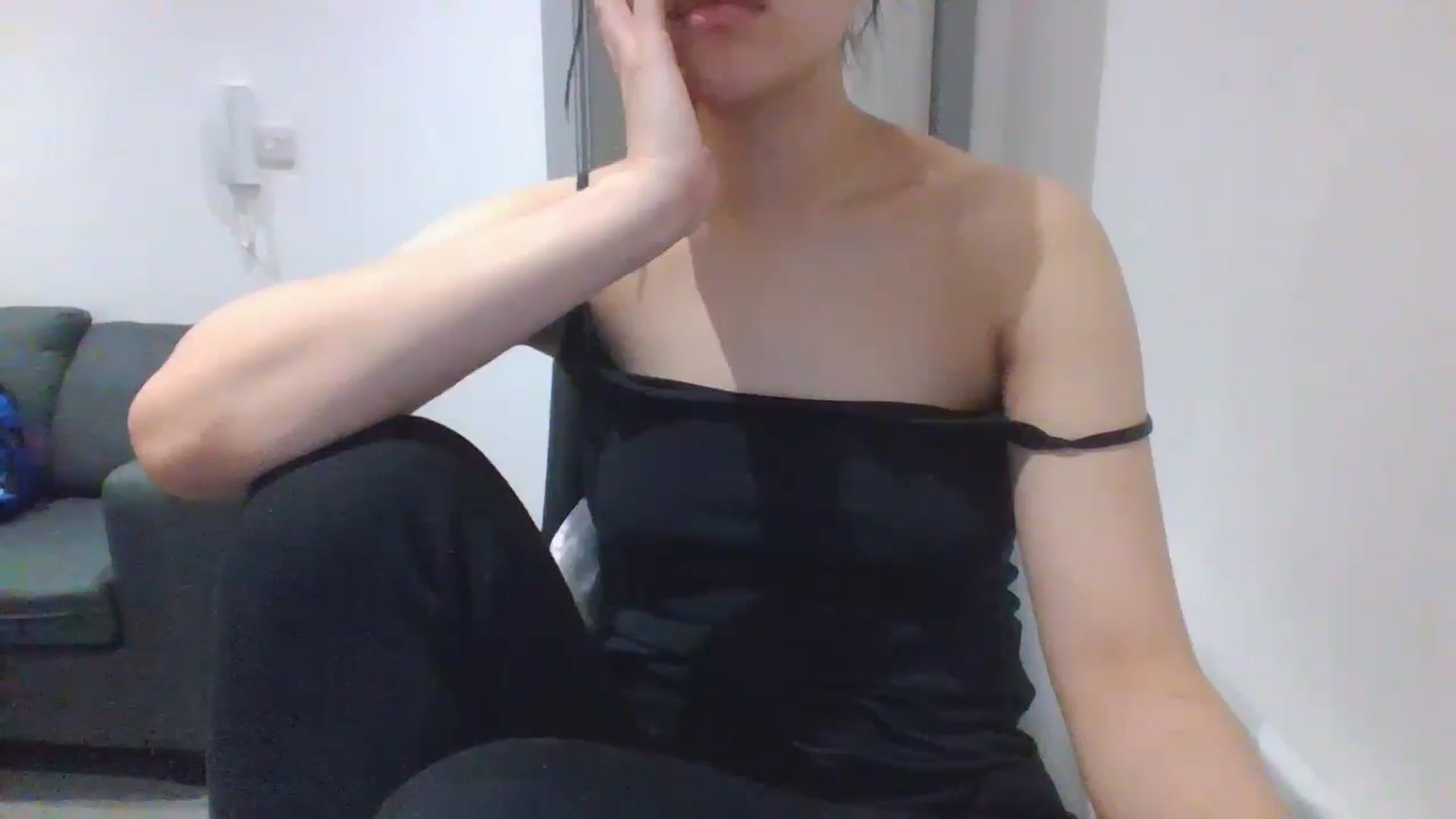 Gallery image thumbnail from sweetnomi22's myfreecams stream on, 08/02/2024, 20:40 image 16 of 20