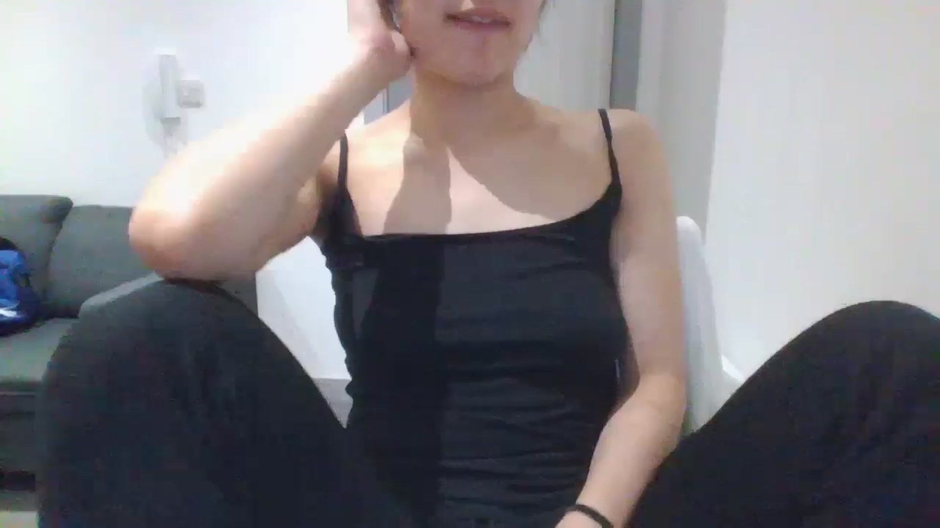 Gallery image thumbnail from sweetnomi22's myfreecams stream on, 08/02/2024, 21:39 image 20 of 20
