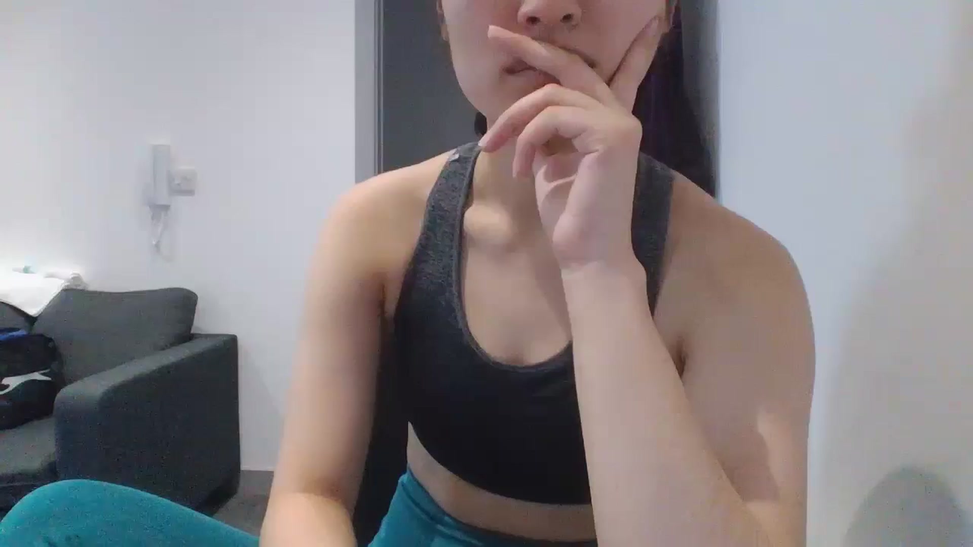 Gallery image thumbnail from sweetnomi22's myfreecams stream on, 08/03/2024, 17:00 image 16 of 20