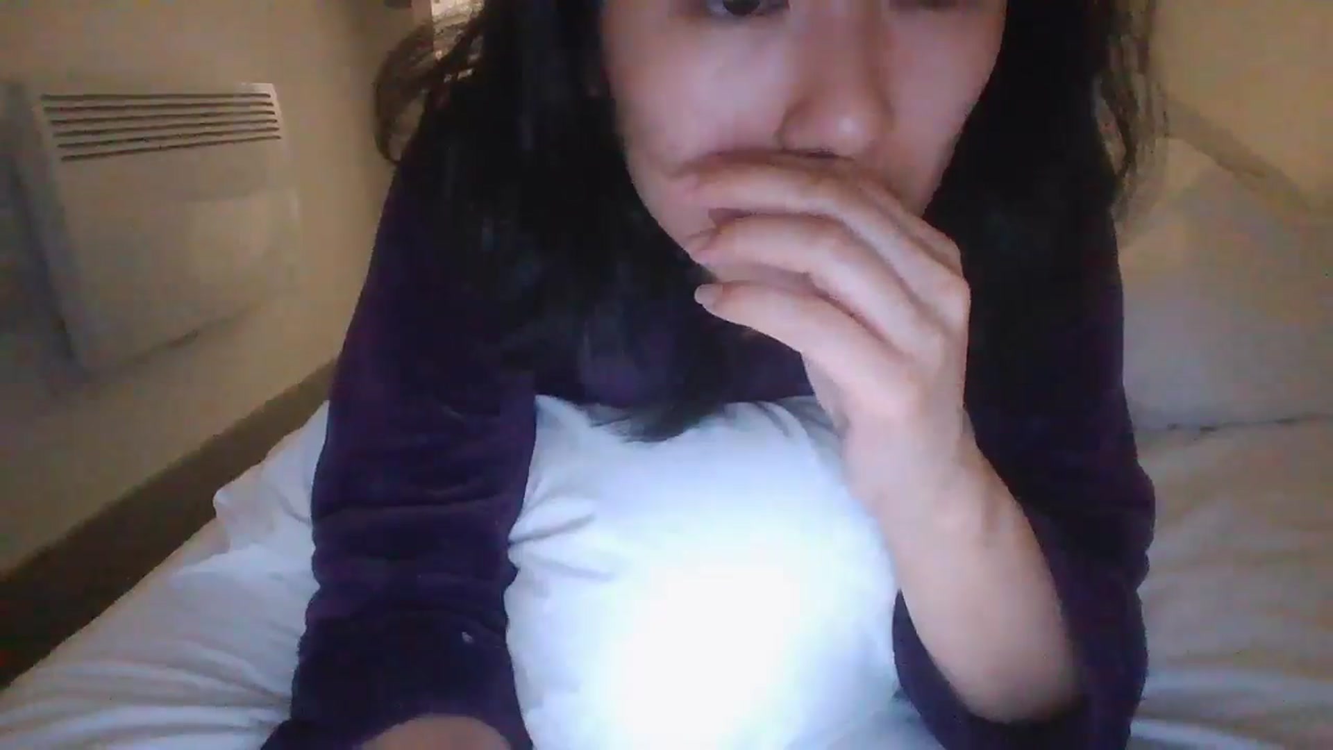 Gallery image thumbnail from sweetnomi22's myfreecams stream on, 08/04/2024, 01:39 image 13 of 20