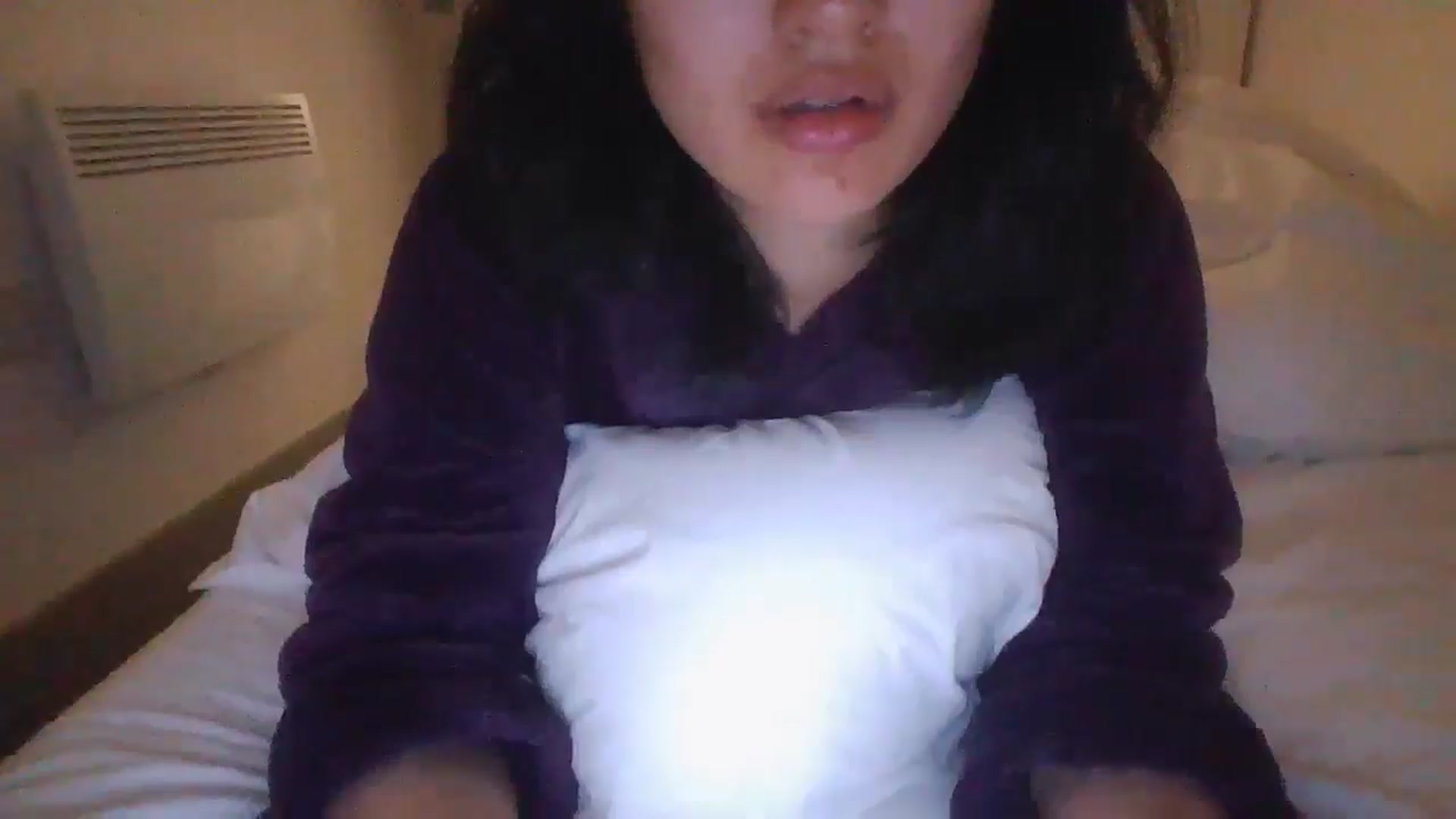 Gallery image thumbnail from sweetnomi22's myfreecams stream on, 08/04/2024, 01:39 image 3 of 20