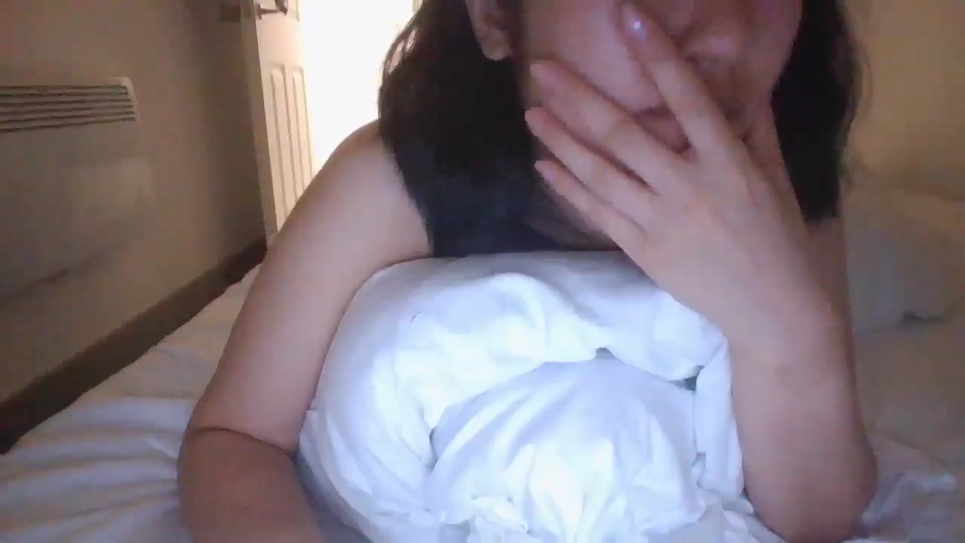 Gallery image thumbnail from sweetnomi22's myfreecams stream on, 08/04/2024, 02:44 image 12 of 20