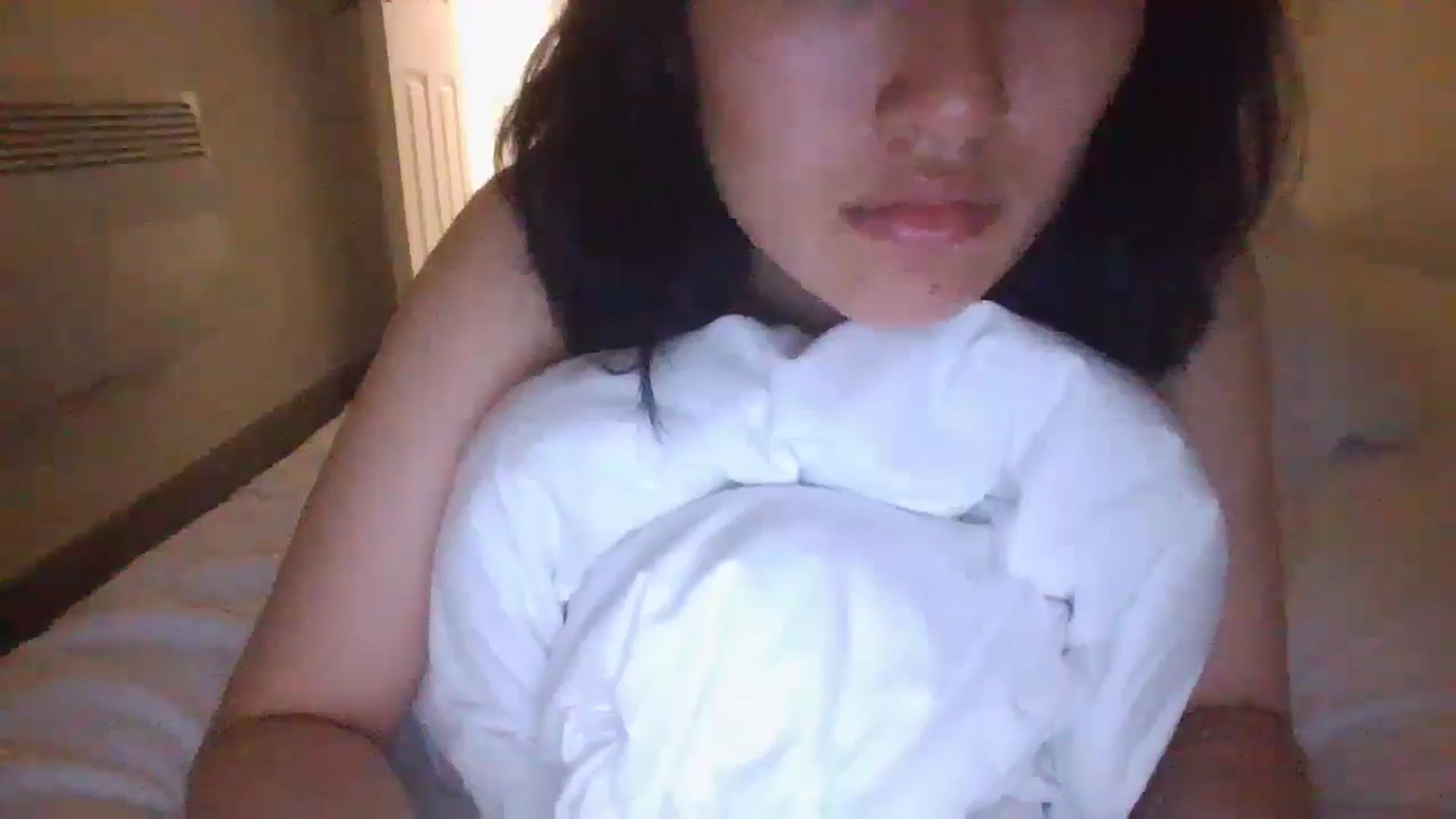 Gallery image thumbnail from sweetnomi22's myfreecams stream on, 08/04/2024, 02:44 image 4 of 20