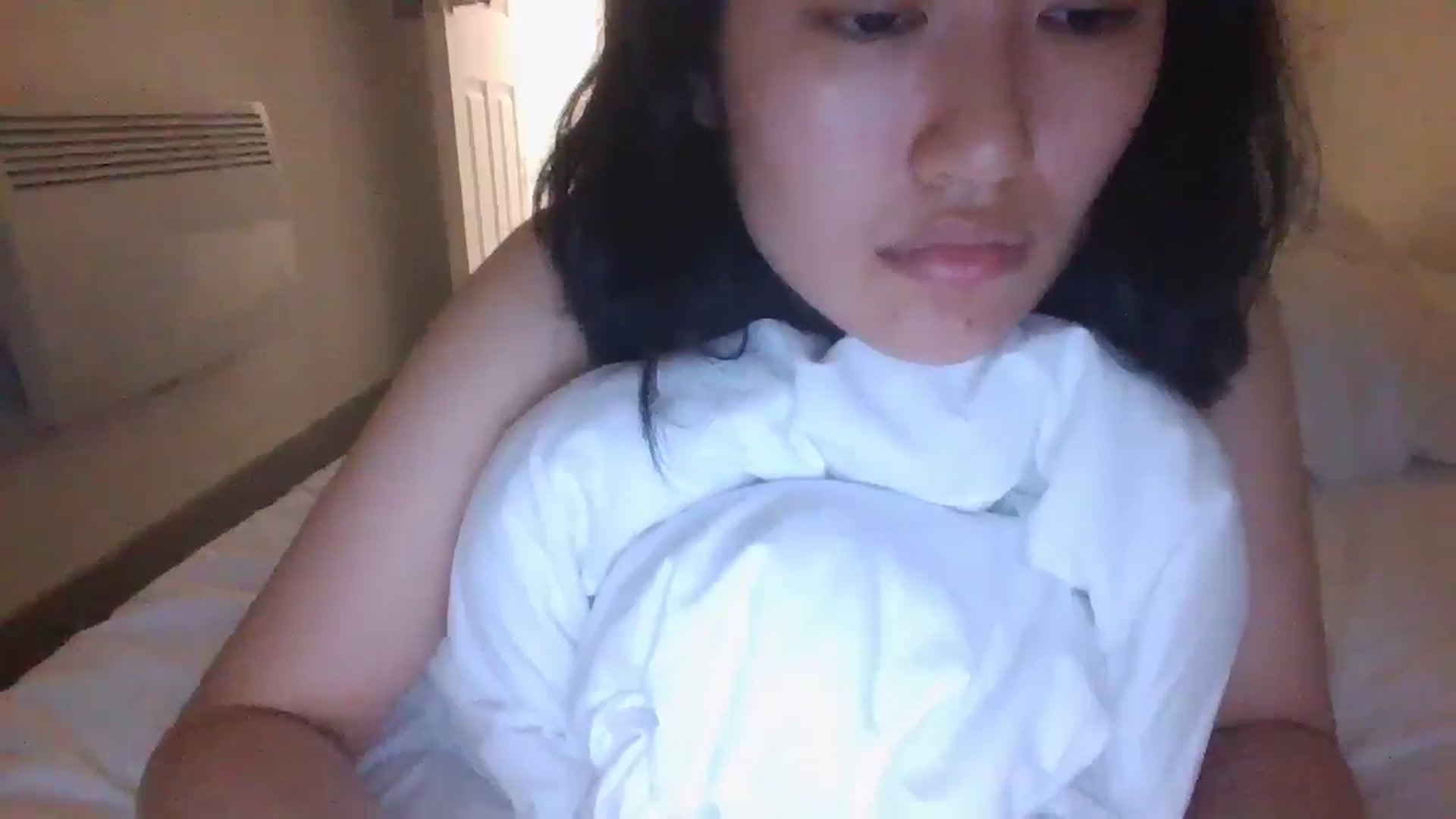 Gallery image thumbnail from sweetnomi22's myfreecams stream on, 08/04/2024, 02:44 image 10 of 20