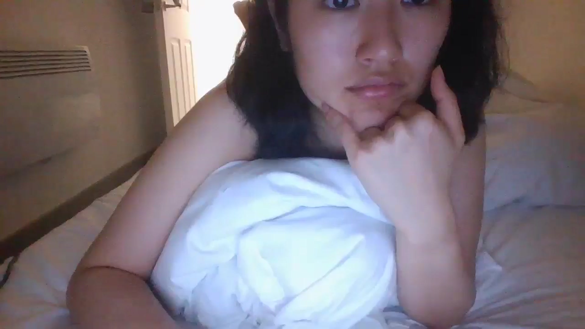 Gallery image thumbnail from sweetnomi22's myfreecams stream on, 08/04/2024, 03:01 image 15 of 20