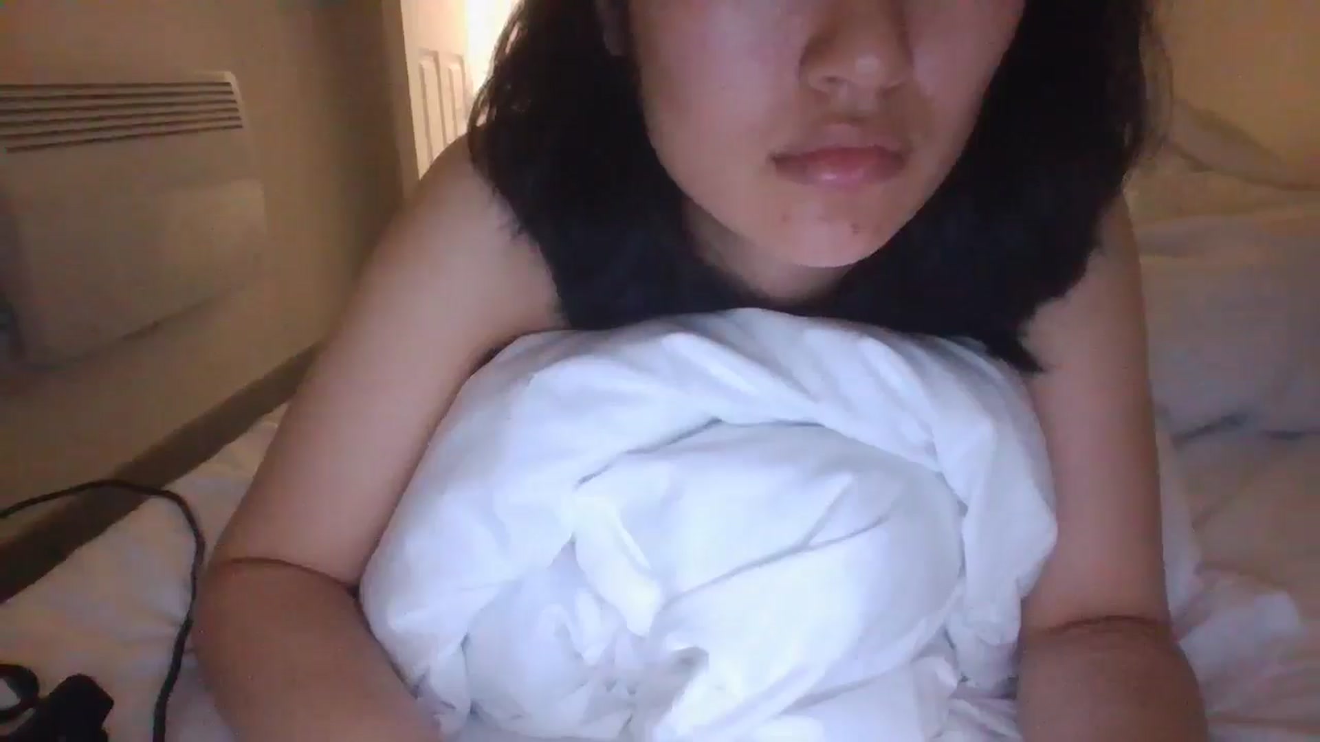 Gallery image thumbnail from sweetnomi22's myfreecams stream on, 08/04/2024, 03:01 image 5 of 20