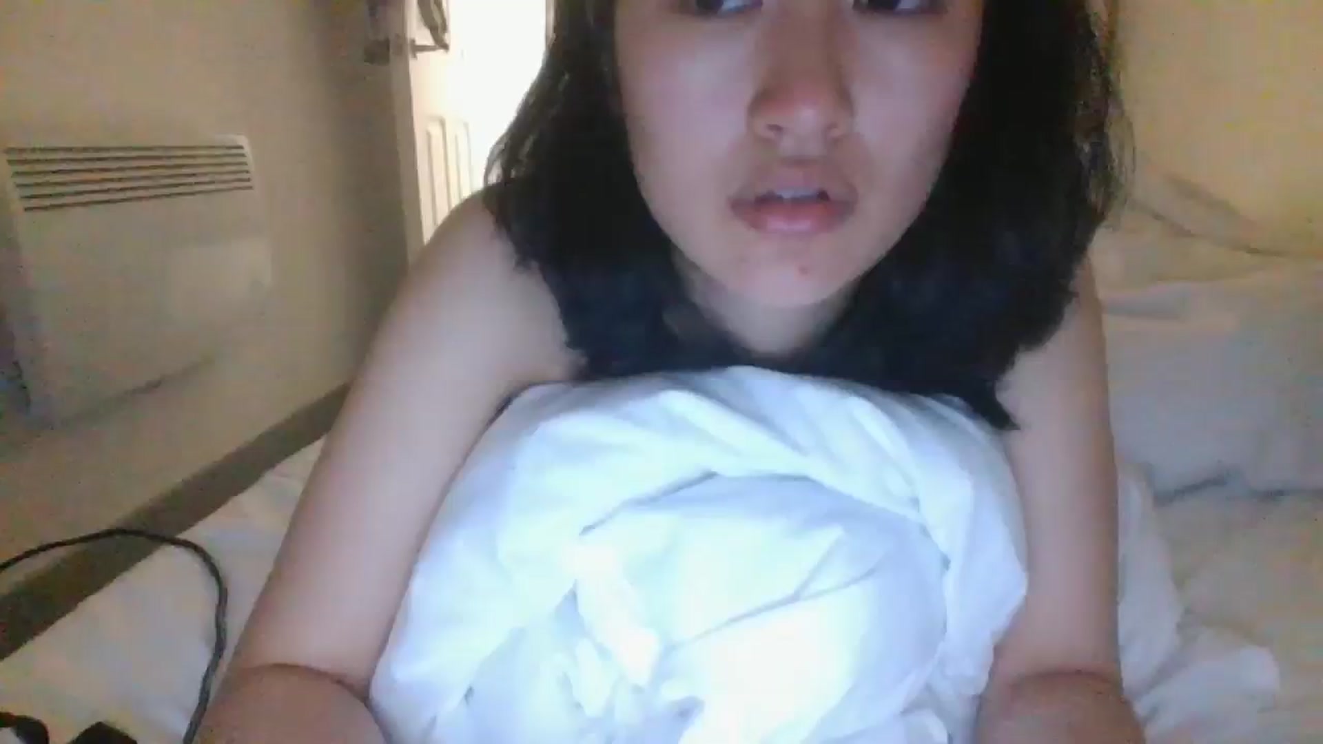 Gallery image thumbnail from sweetnomi22's myfreecams stream on, 08/04/2024, 03:01 image 1 of 20