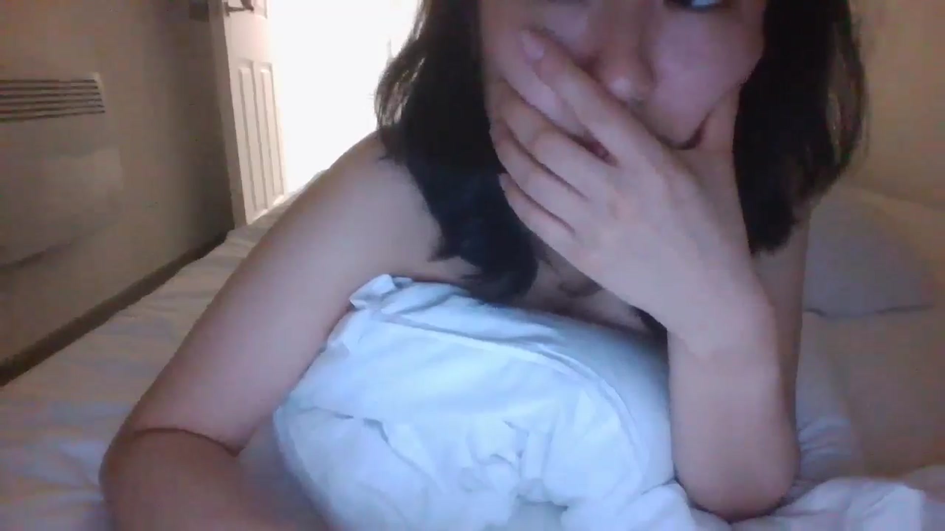 Gallery image thumbnail from sweetnomi22's myfreecams stream on, 08/04/2024, 03:17 image 14 of 20