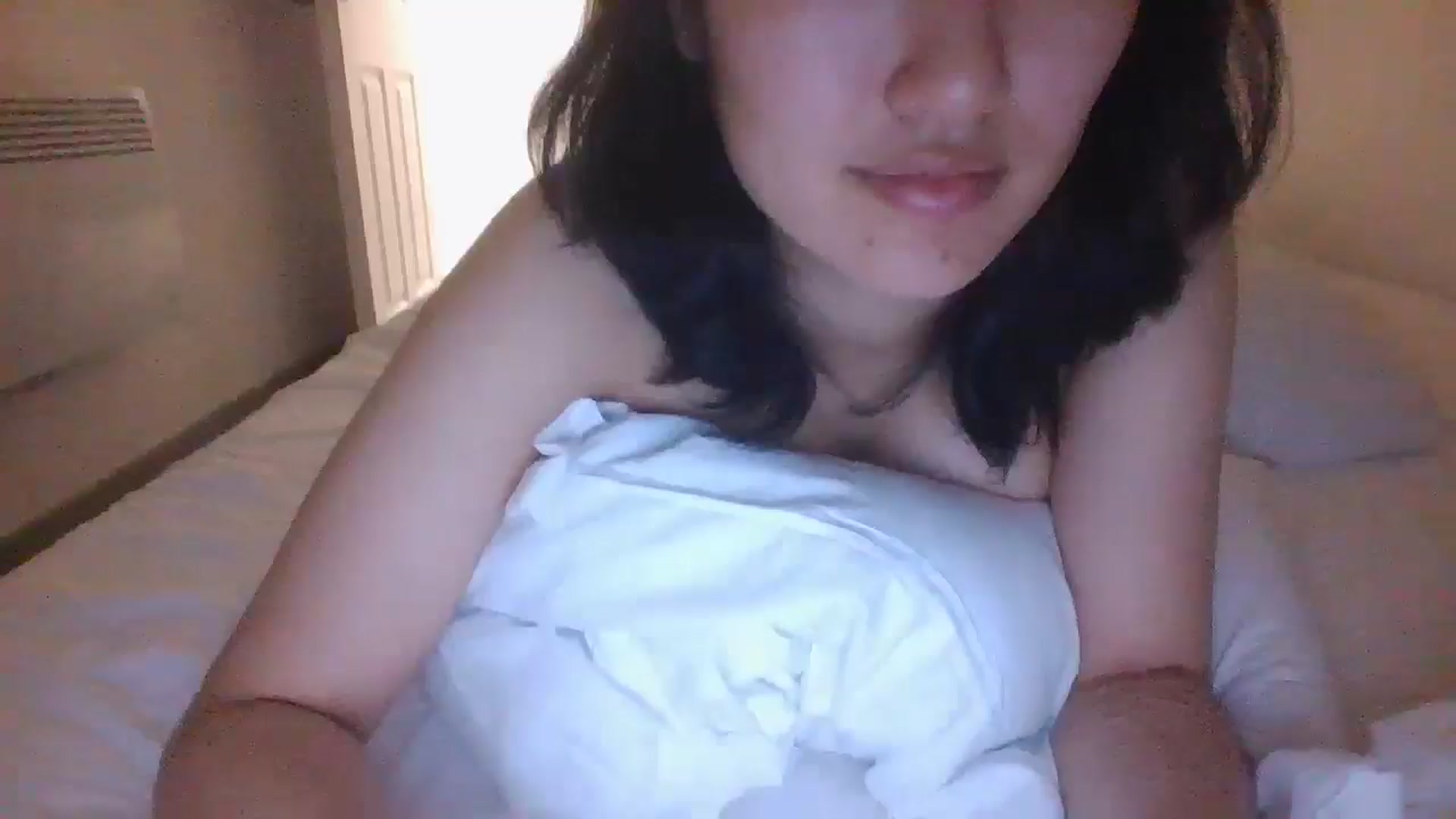 Gallery image thumbnail from sweetnomi22's myfreecams stream on, 08/04/2024, 03:17 image 13 of 20