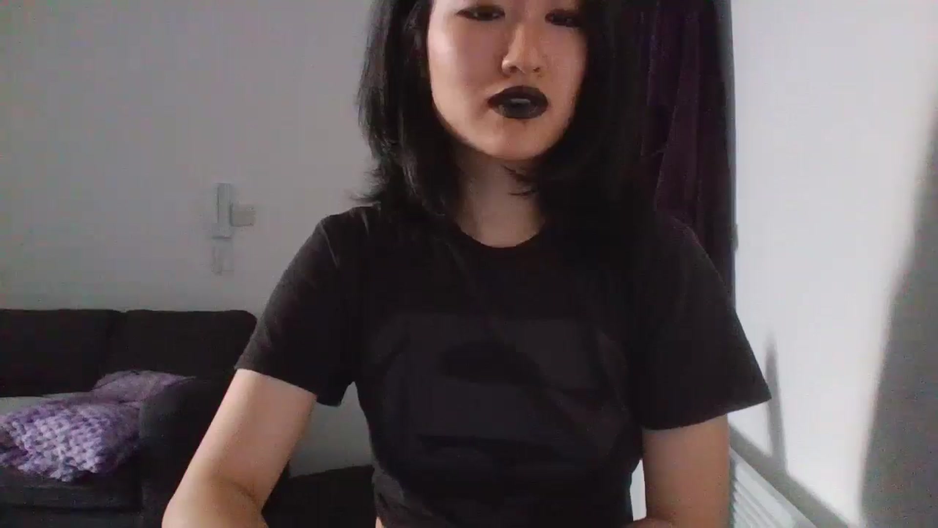 Gallery image thumbnail from sweetnomi22's myfreecams stream on, 08/30/2024, 11:25 image 19 of 20