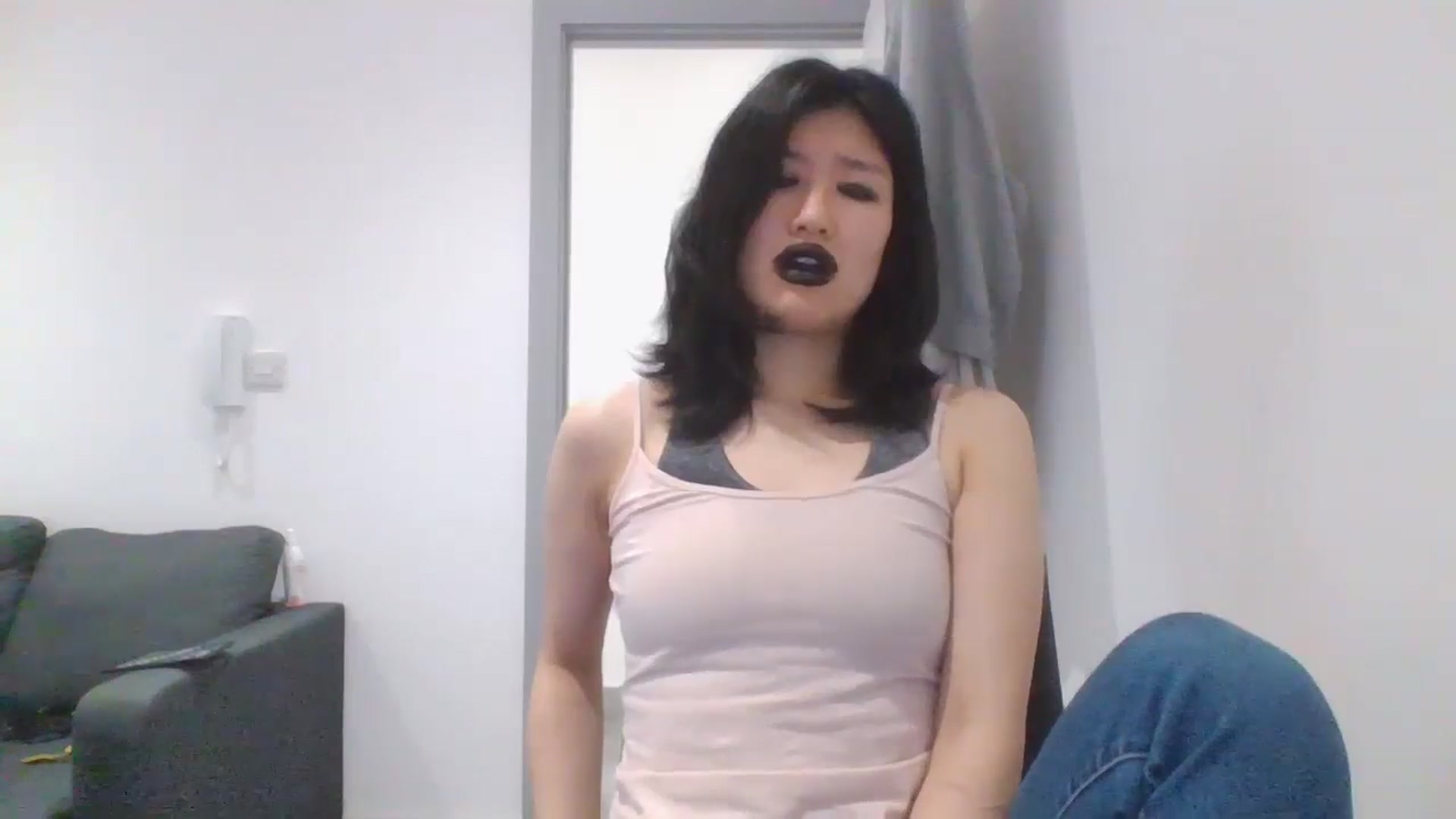 Gallery image thumbnail from sweetnomi22's myfreecams stream on, 09/02/2024, 12:27 image 6 of 20