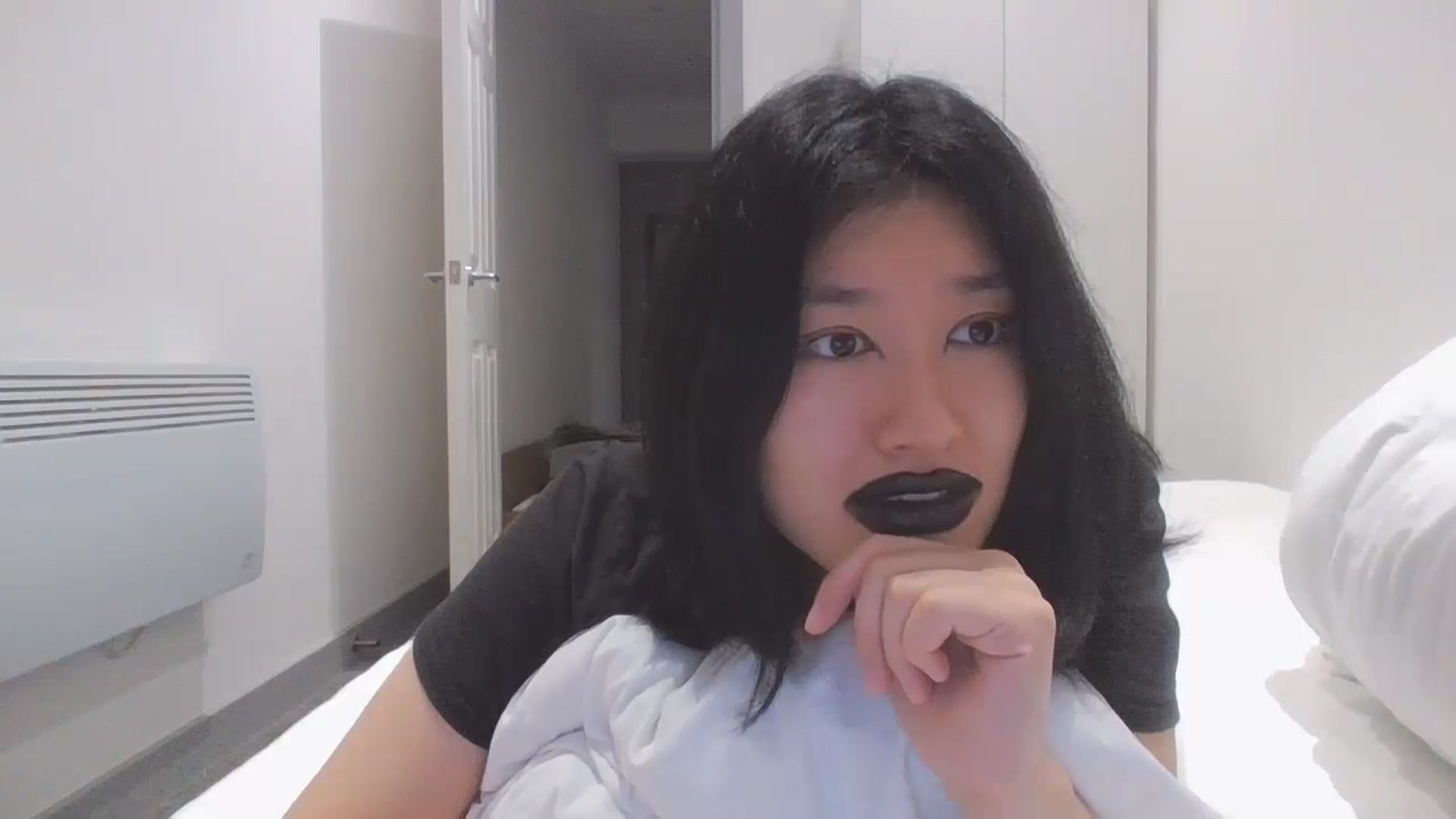 Gallery image thumbnail from sweetnomi22's myfreecams stream on, 09/03/2024, 17:18 image 5 of 20