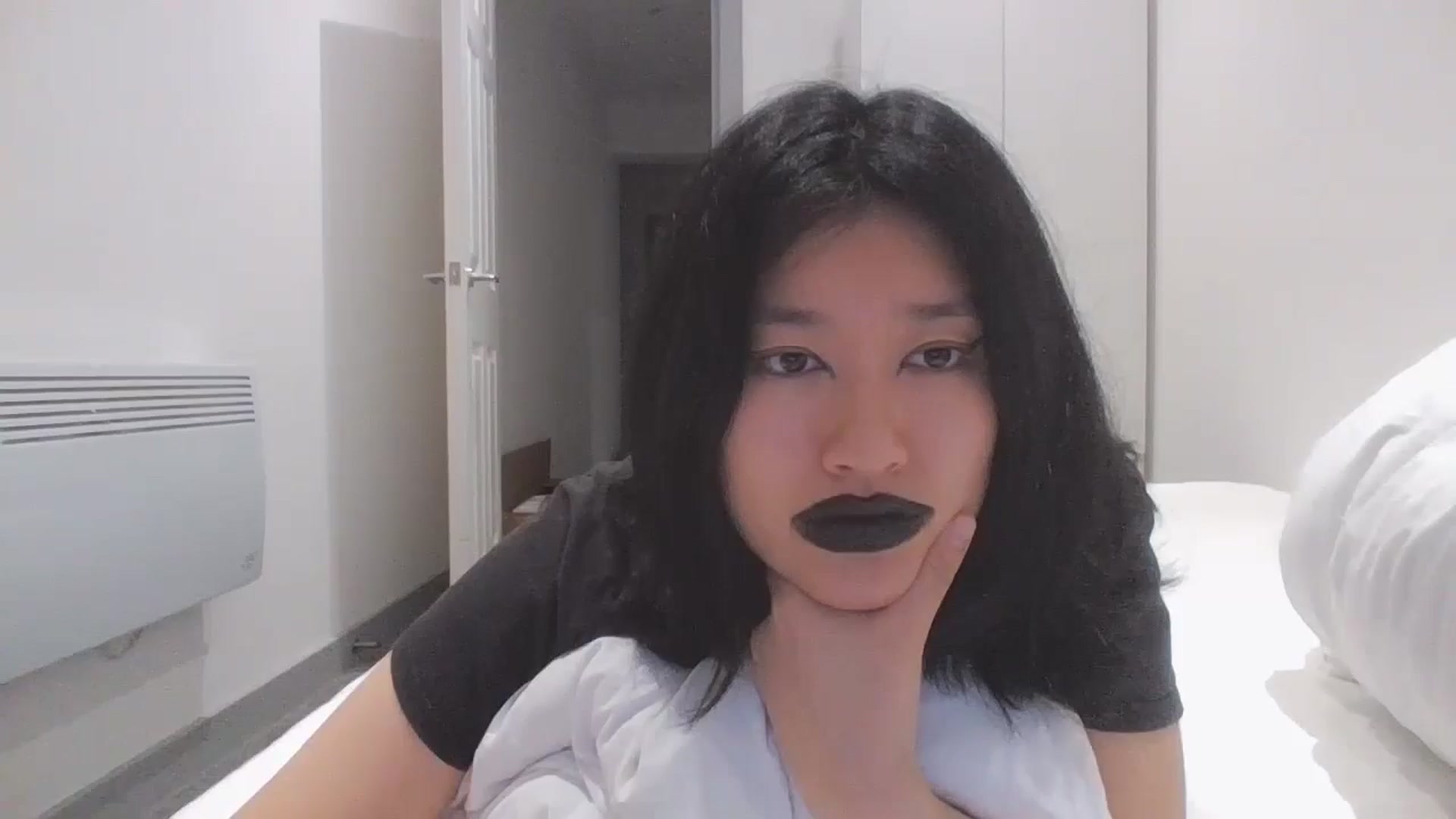 Gallery image thumbnail from sweetnomi22's myfreecams stream on, 09/03/2024, 17:18 image 6 of 20