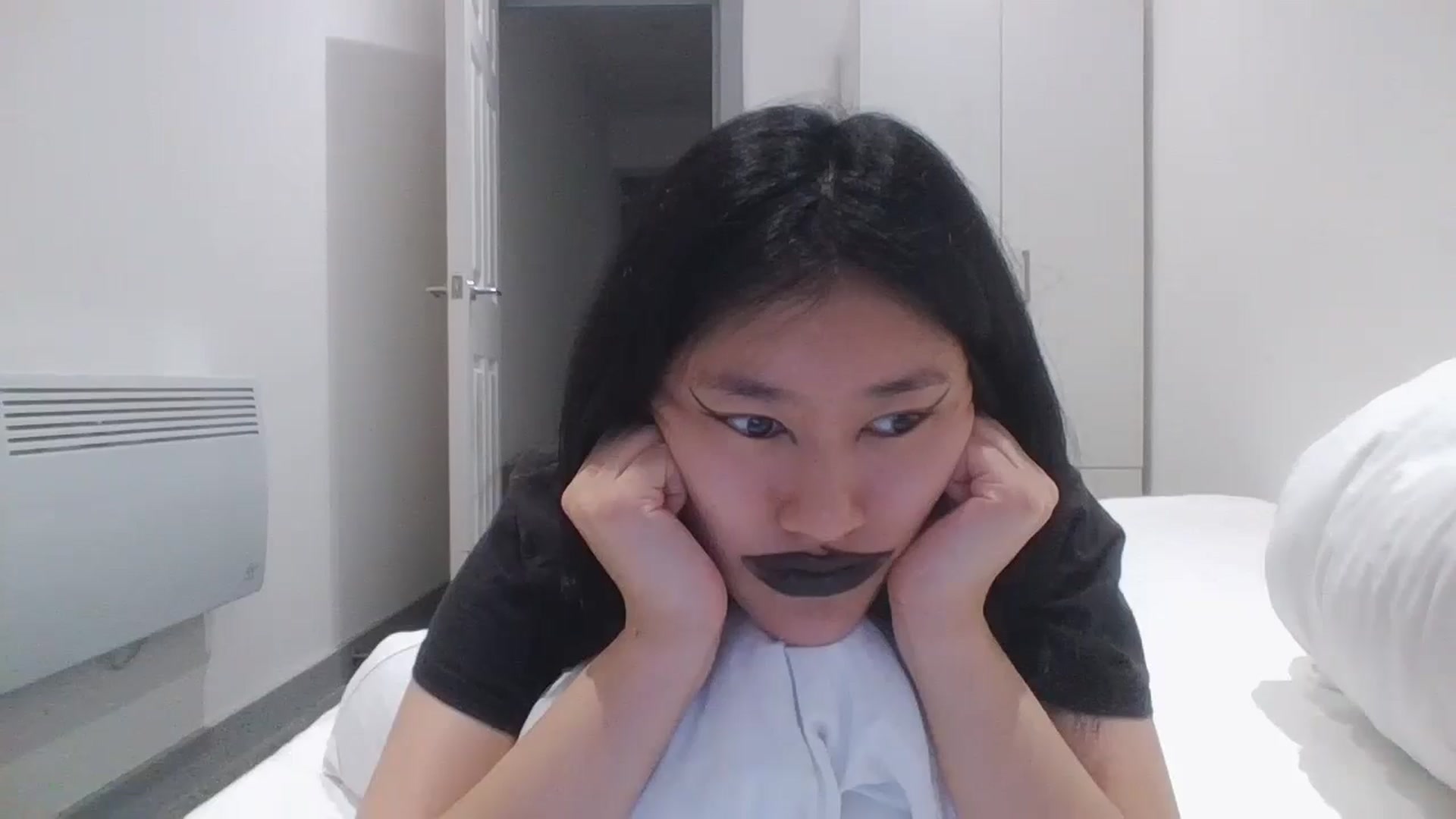 Gallery image thumbnail from sweetnomi22's myfreecams stream on, 09/03/2024, 17:34 image 1 of 20