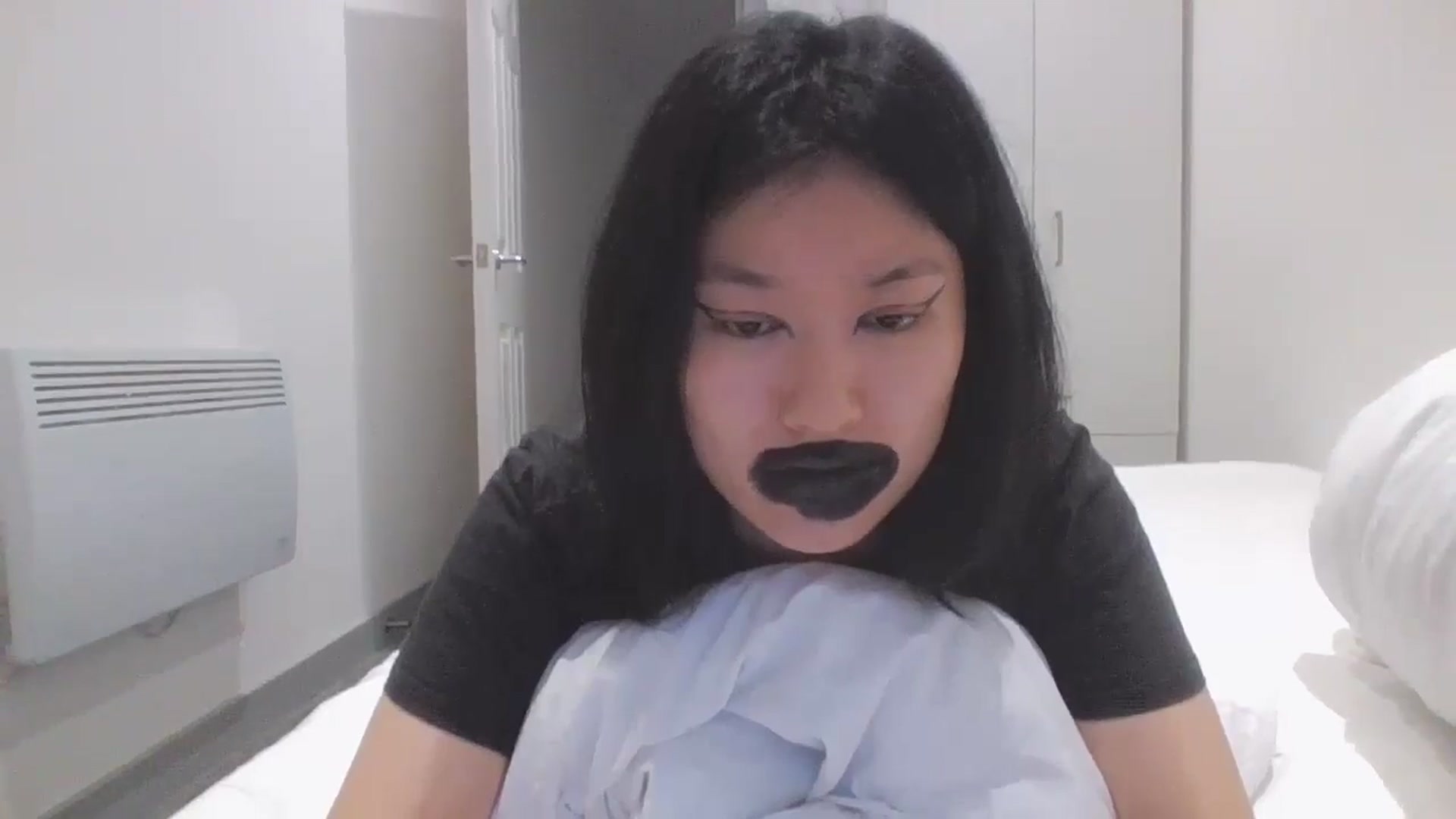 Gallery image thumbnail from sweetnomi22's myfreecams stream on, 09/03/2024, 17:34 image 13 of 20