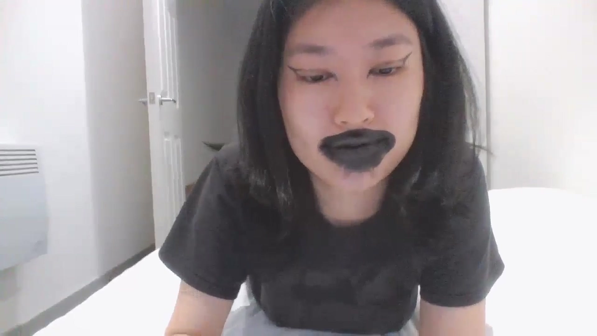 Gallery image thumbnail from sweetnomi22's myfreecams stream on, 09/03/2024, 17:49 image 19 of 20