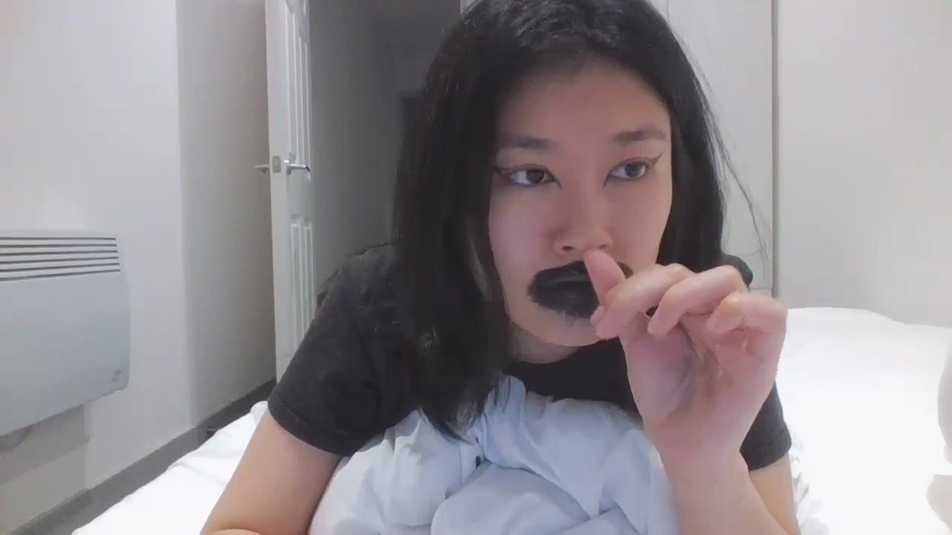 Gallery image thumbnail from sweetnomi22's myfreecams stream on, 09/03/2024, 18:04 image 4 of 20