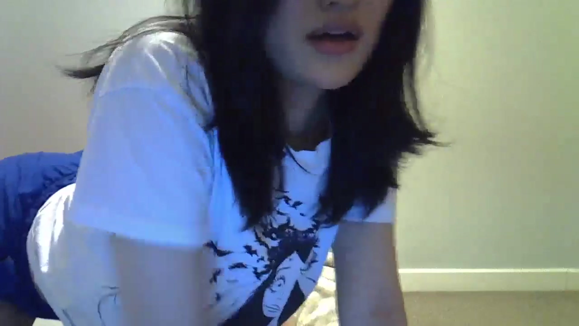 Gallery image thumbnail from sweetnomi22's myfreecams stream on, 11/15/2024, 20:10 image 17 of 20