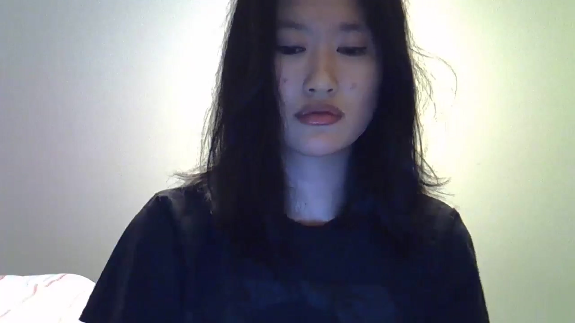 Gallery image thumbnail from sweetnomi22's myfreecams stream on, 12/15/2024, 01:07 image 9 of 20