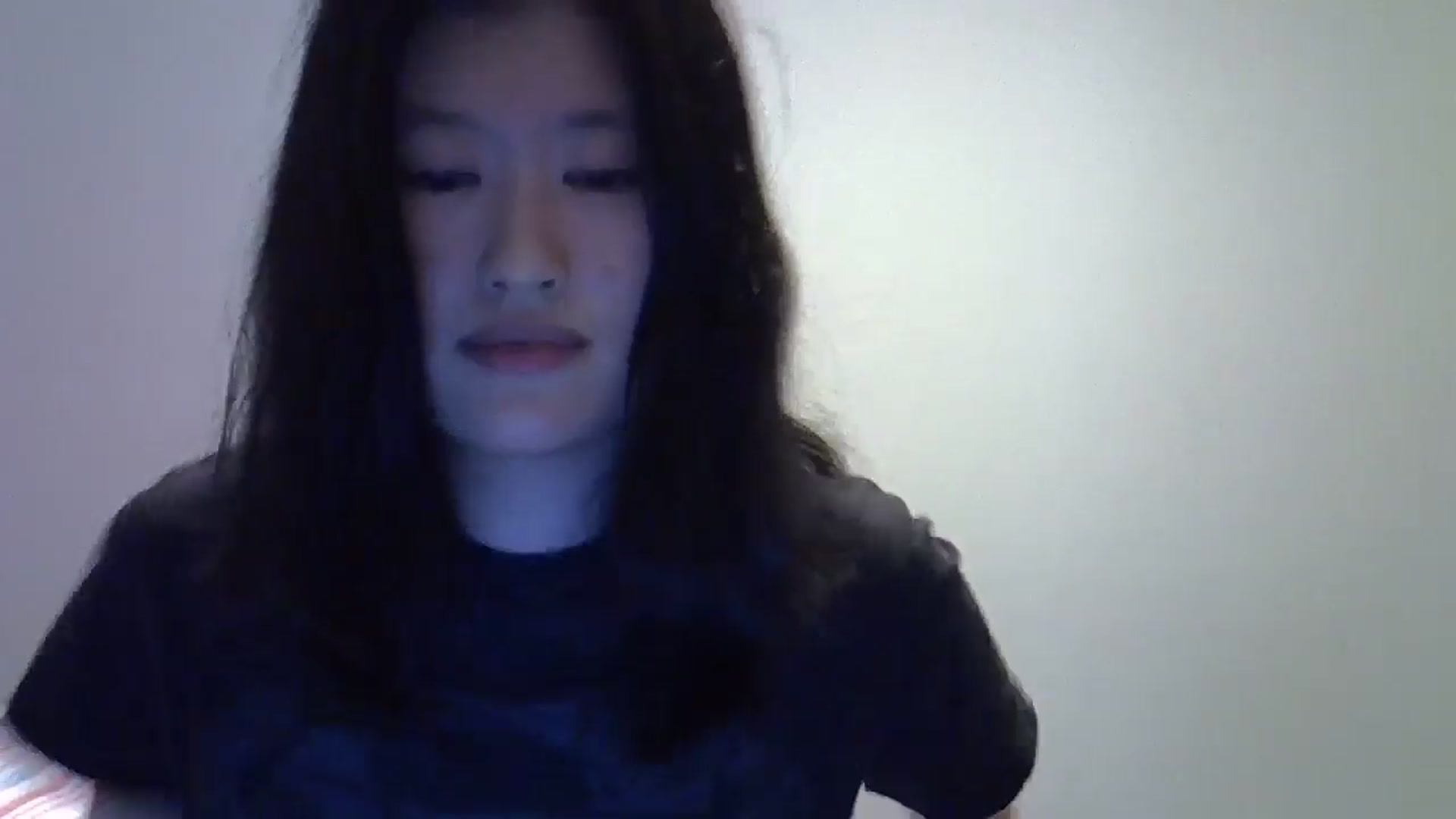 Gallery image thumbnail from sweetnomi22's myfreecams stream on, 12/15/2024, 01:07 image 6 of 20