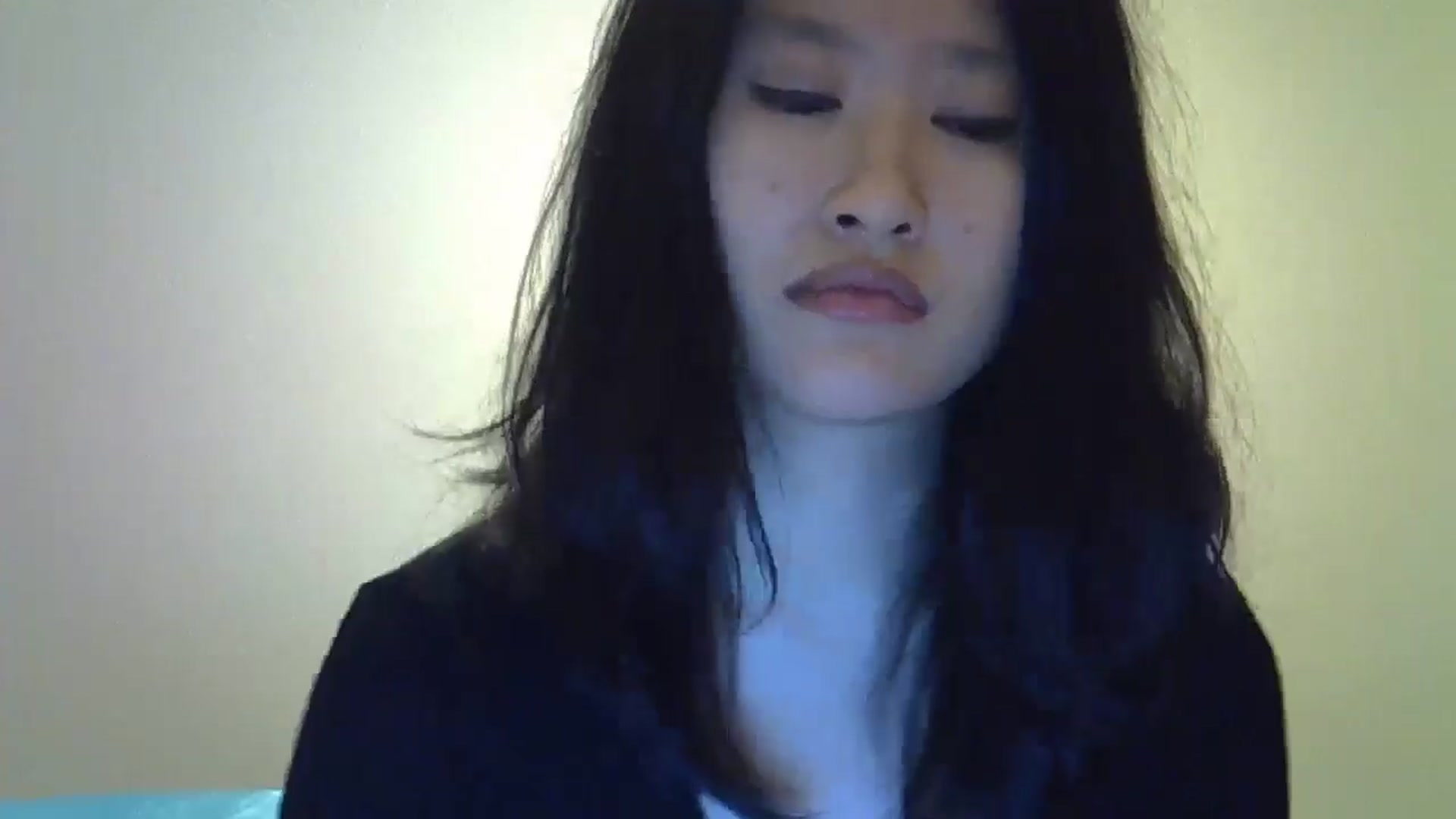 Gallery image thumbnail from sweetnomi22's myfreecams stream on, 12/25/2024, 22:41 image 3 of 20