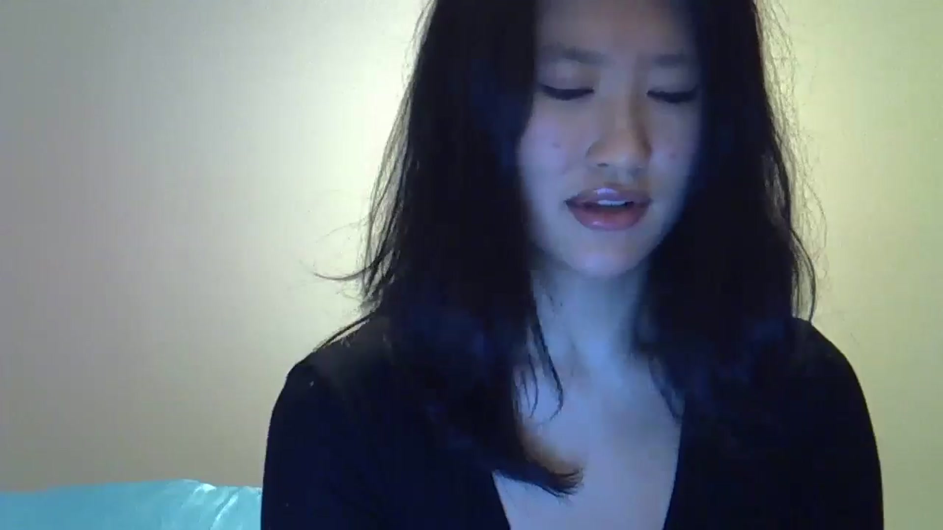 Gallery image thumbnail from sweetnomi22's myfreecams stream on, 12/25/2024, 22:41 image 16 of 20