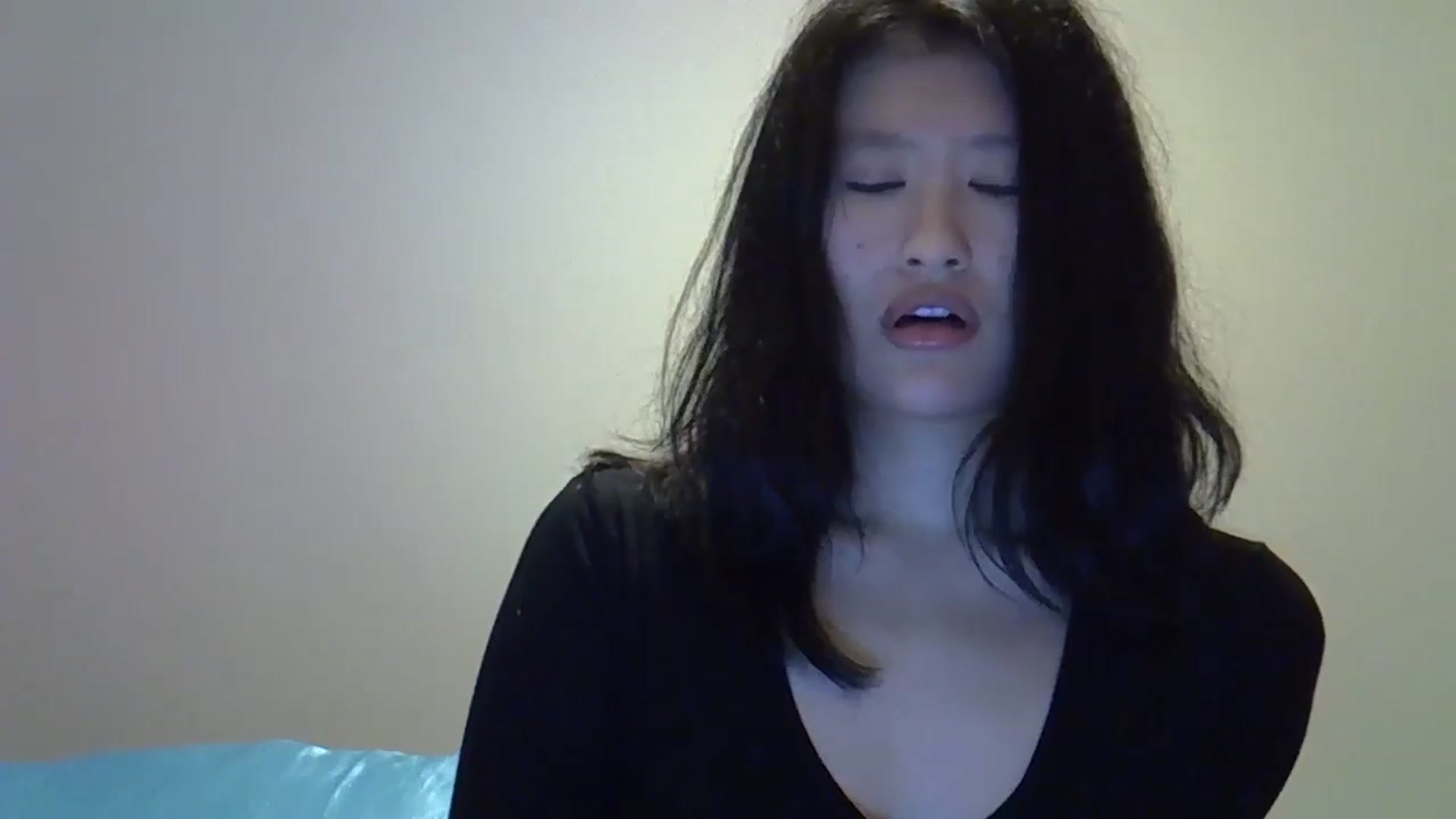 Gallery image thumbnail from sweetnomi22's myfreecams stream on, 12/25/2024, 22:41 image 13 of 20