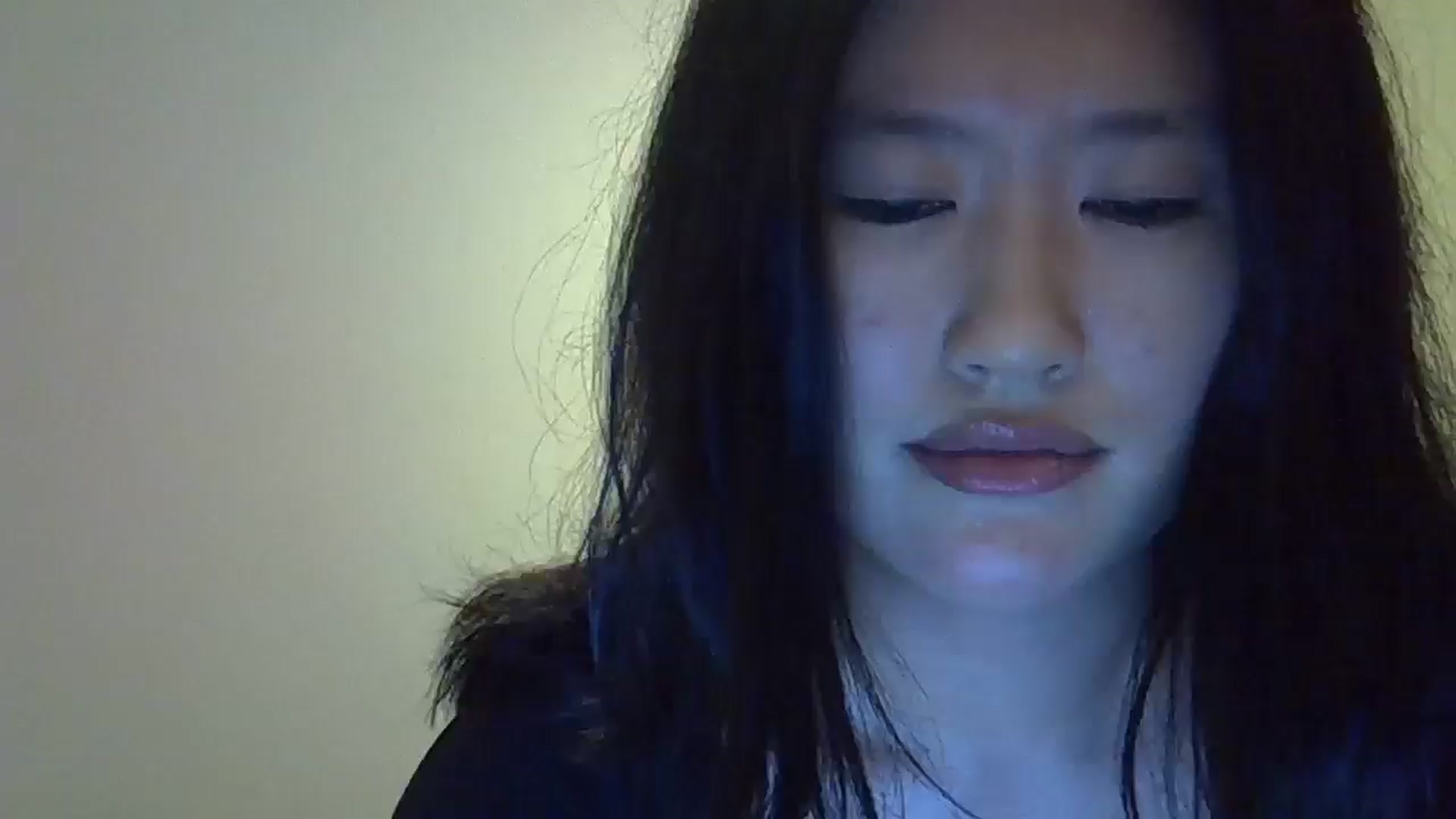 Gallery image thumbnail from sweetnomi22's myfreecams stream on, 12/26/2024, 22:06 image 16 of 20