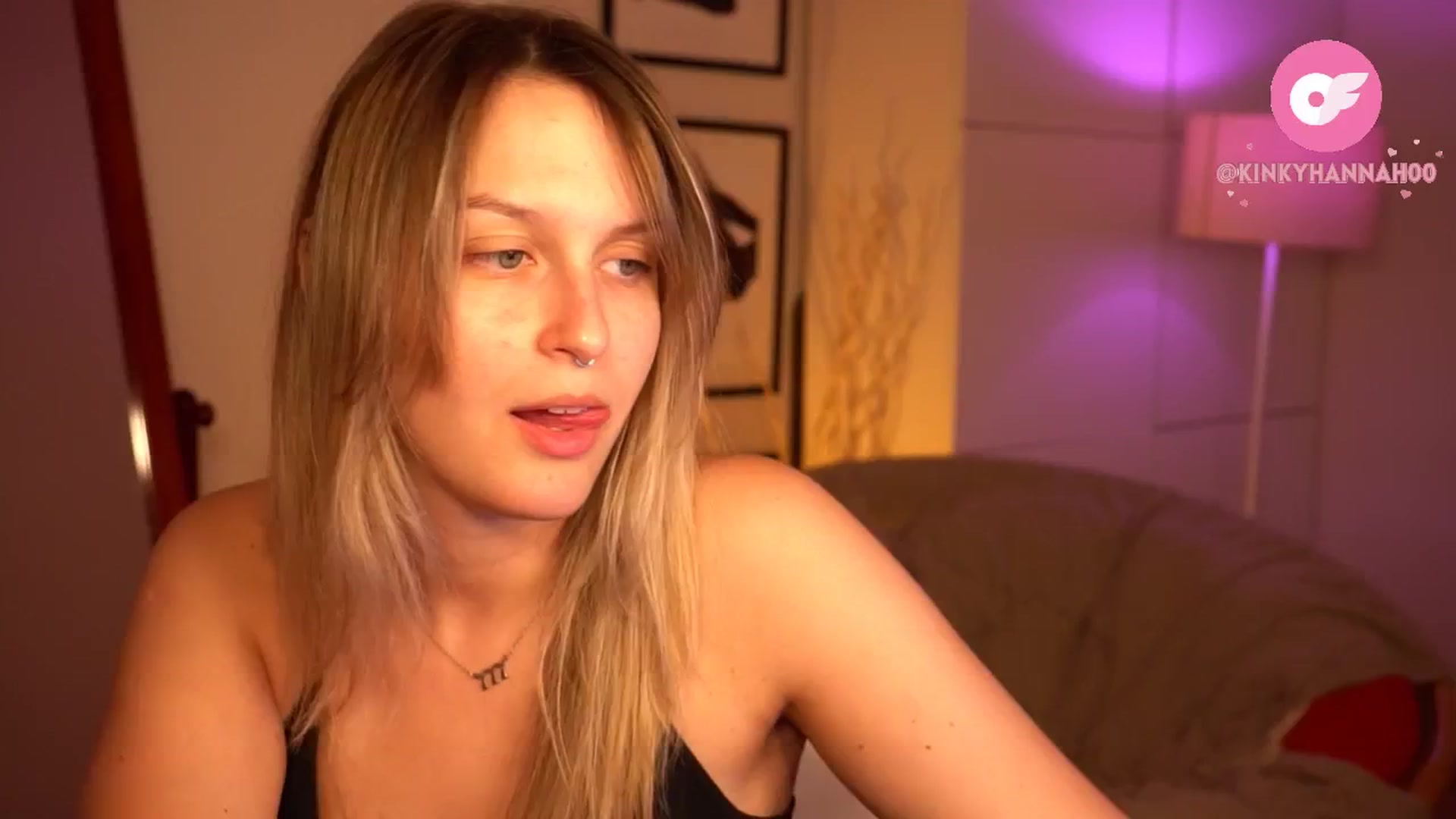 Gallery image thumbnail from sweetpulse_'s myfreecams stream on, 05/13/2024, 08:28 image 3 of 20
