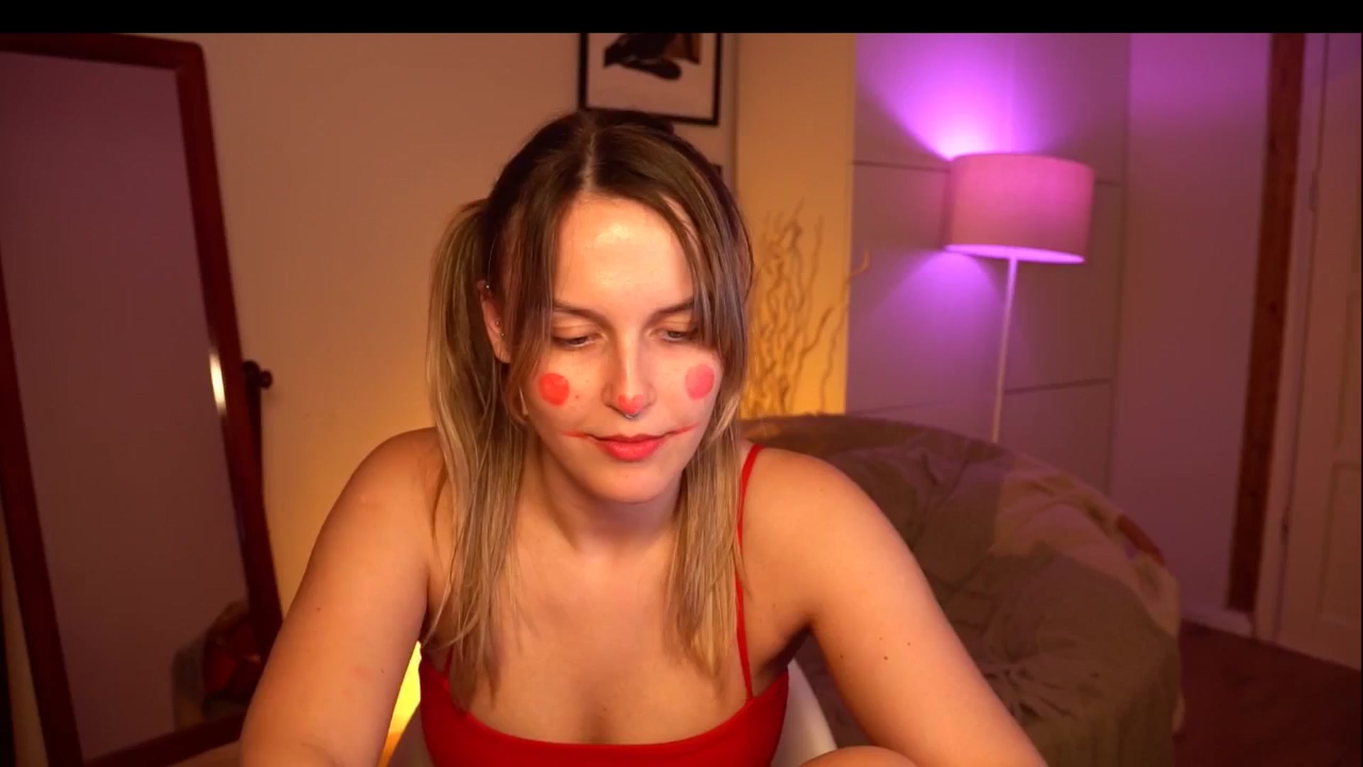Gallery image thumbnail from sweetpulse_'s myfreecams stream on, 05/19/2024, 14:55 image 12 of 20