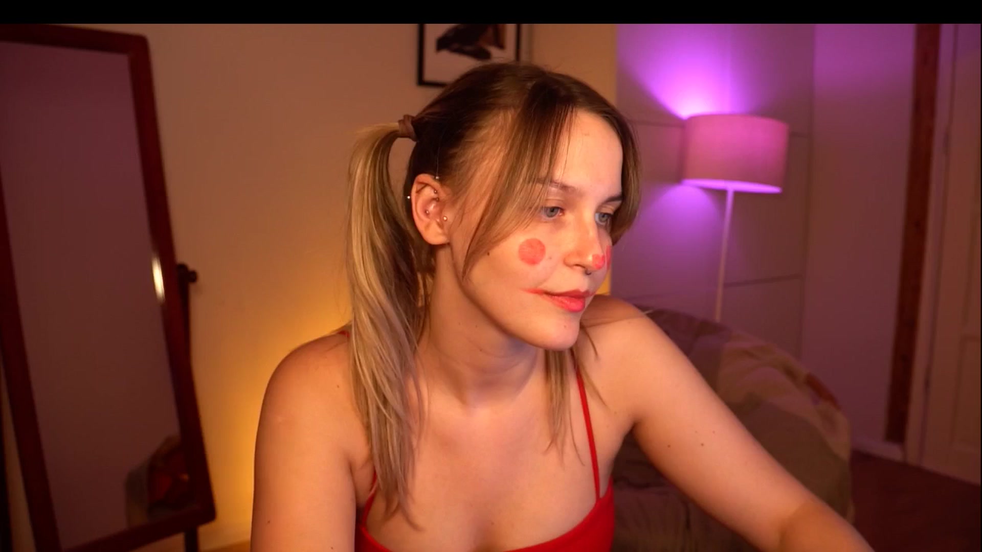 Gallery image thumbnail from sweetpulse_'s myfreecams stream on, 05/19/2024, 14:55 image 4 of 20