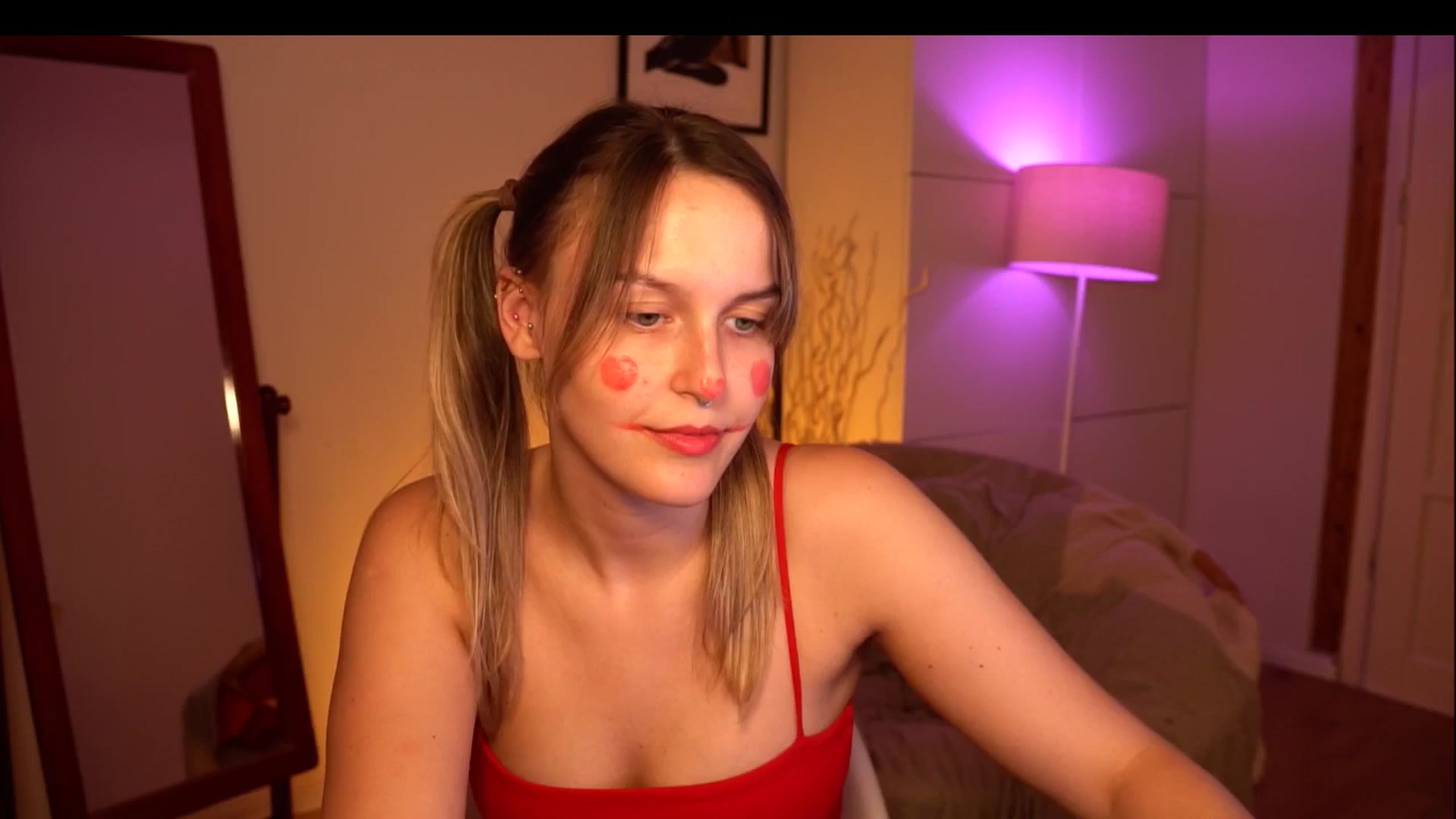 Gallery image thumbnail from sweetpulse_'s myfreecams stream on, 05/19/2024, 14:55 image 18 of 20
