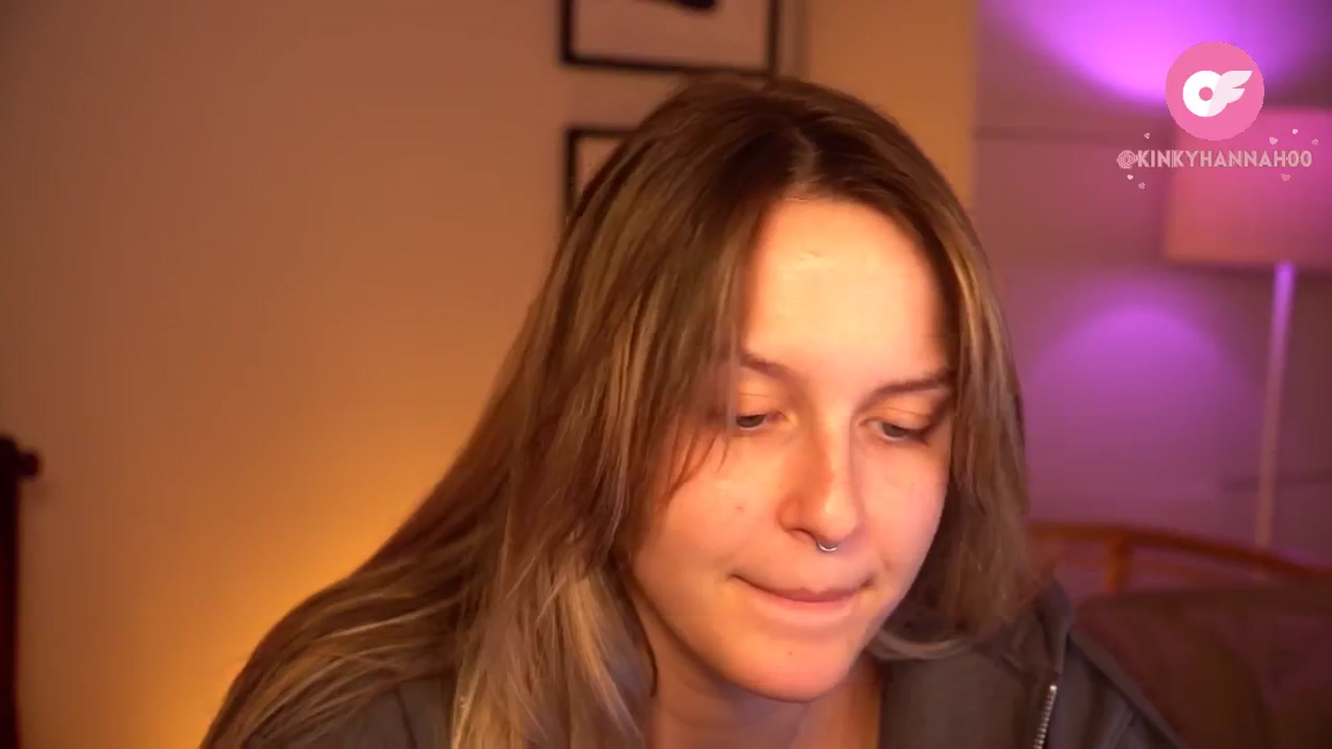 Gallery image thumbnail from sweetpulse_'s myfreecams stream on, 05/21/2024, 08:23 image 20 of 20