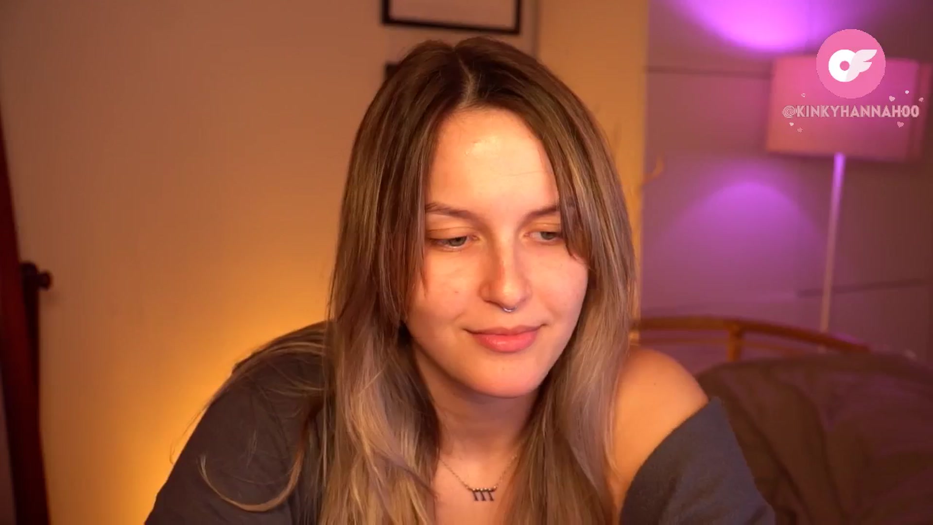 Gallery image thumbnail from sweetpulse_'s myfreecams stream on, 05/21/2024, 08:23 image 7 of 20
