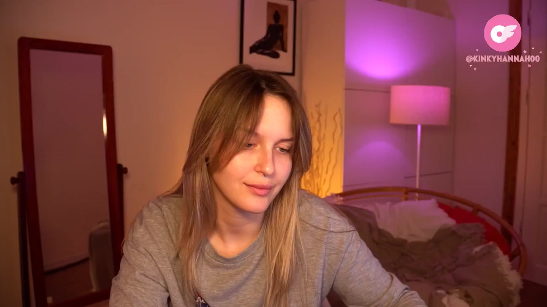 Gallery image thumbnail from sweetpulse_'s myfreecams stream on, 06/04/2024, 07:25 image 19 of 20