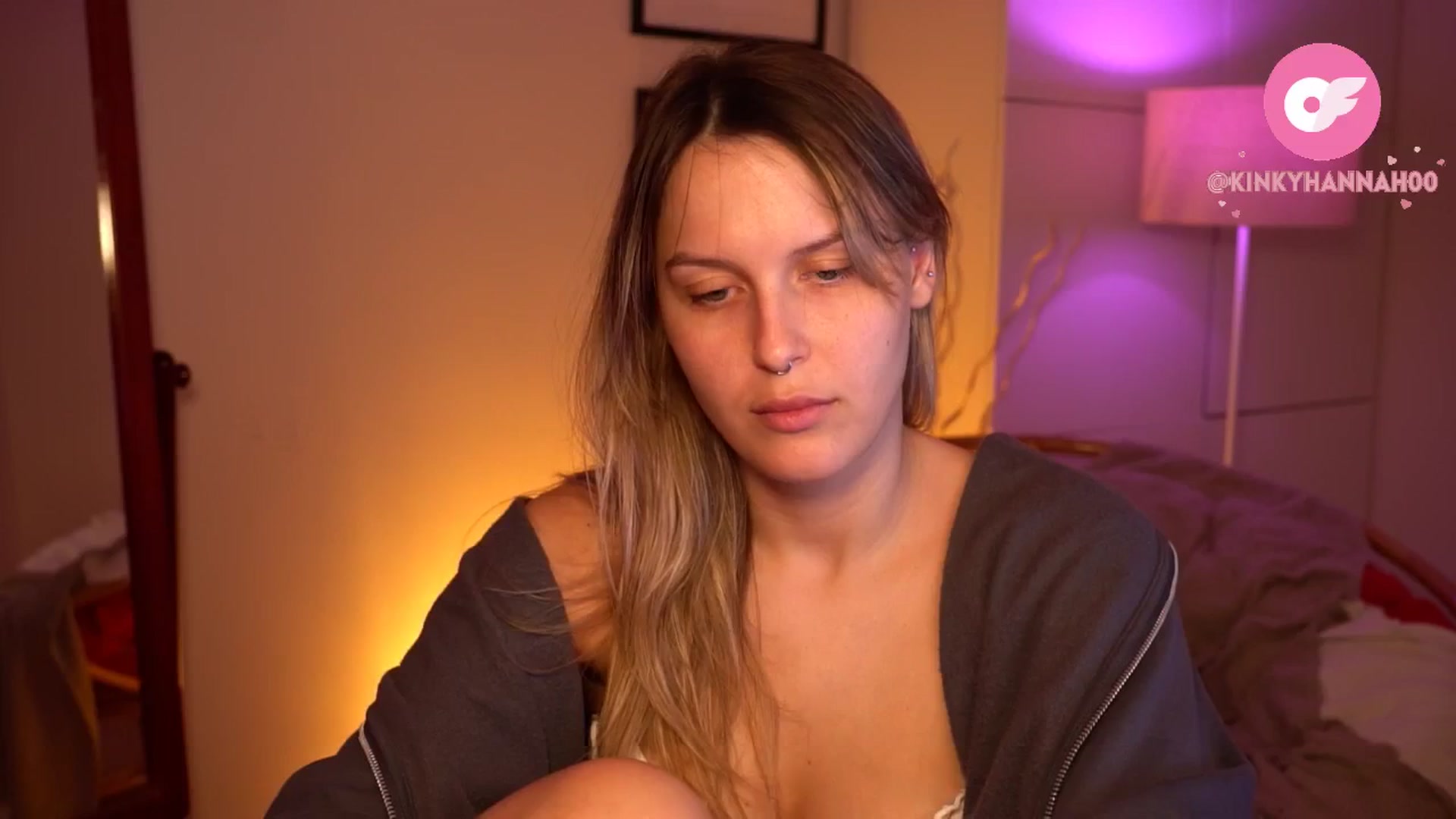 Gallery image thumbnail from sweetpulse_'s myfreecams stream on, 06/09/2024, 07:45 image 20 of 20