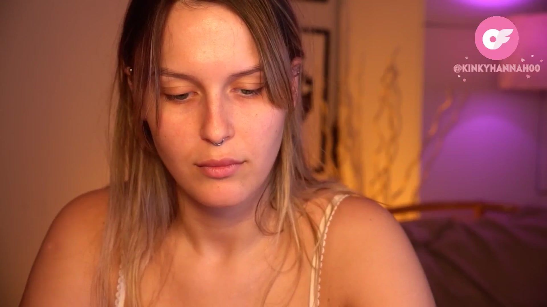 Gallery image thumbnail from sweetpulse_'s myfreecams stream on, 06/09/2024, 09:05 image 5 of 20