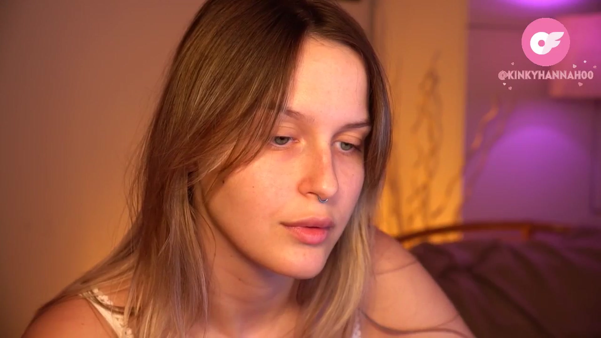 Gallery image thumbnail from sweetpulse_'s myfreecams stream on, 06/09/2024, 09:05 image 4 of 20