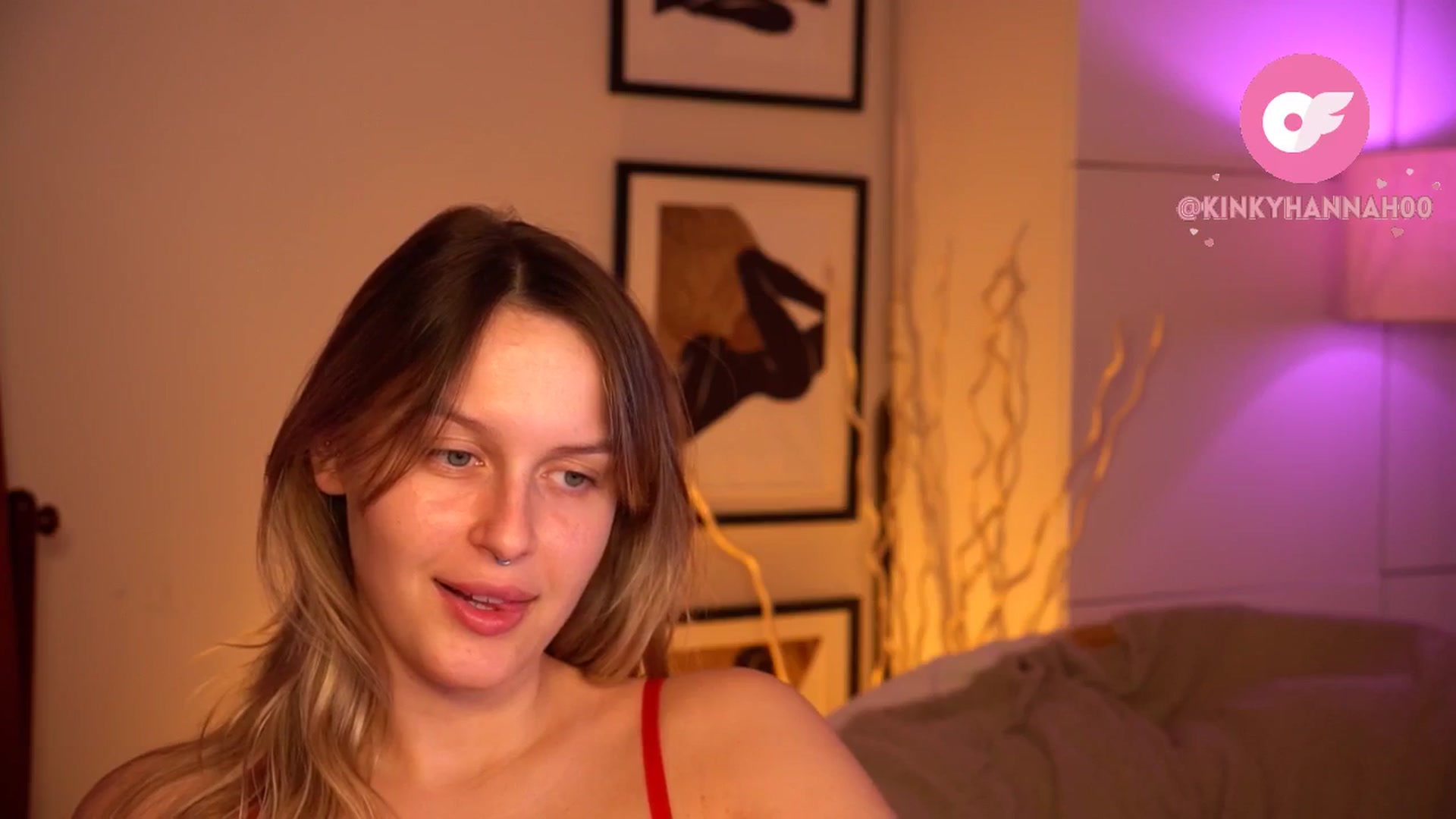 Gallery image thumbnail from sweetpulse_'s myfreecams stream on, 06/10/2024, 05:32 image 15 of 20