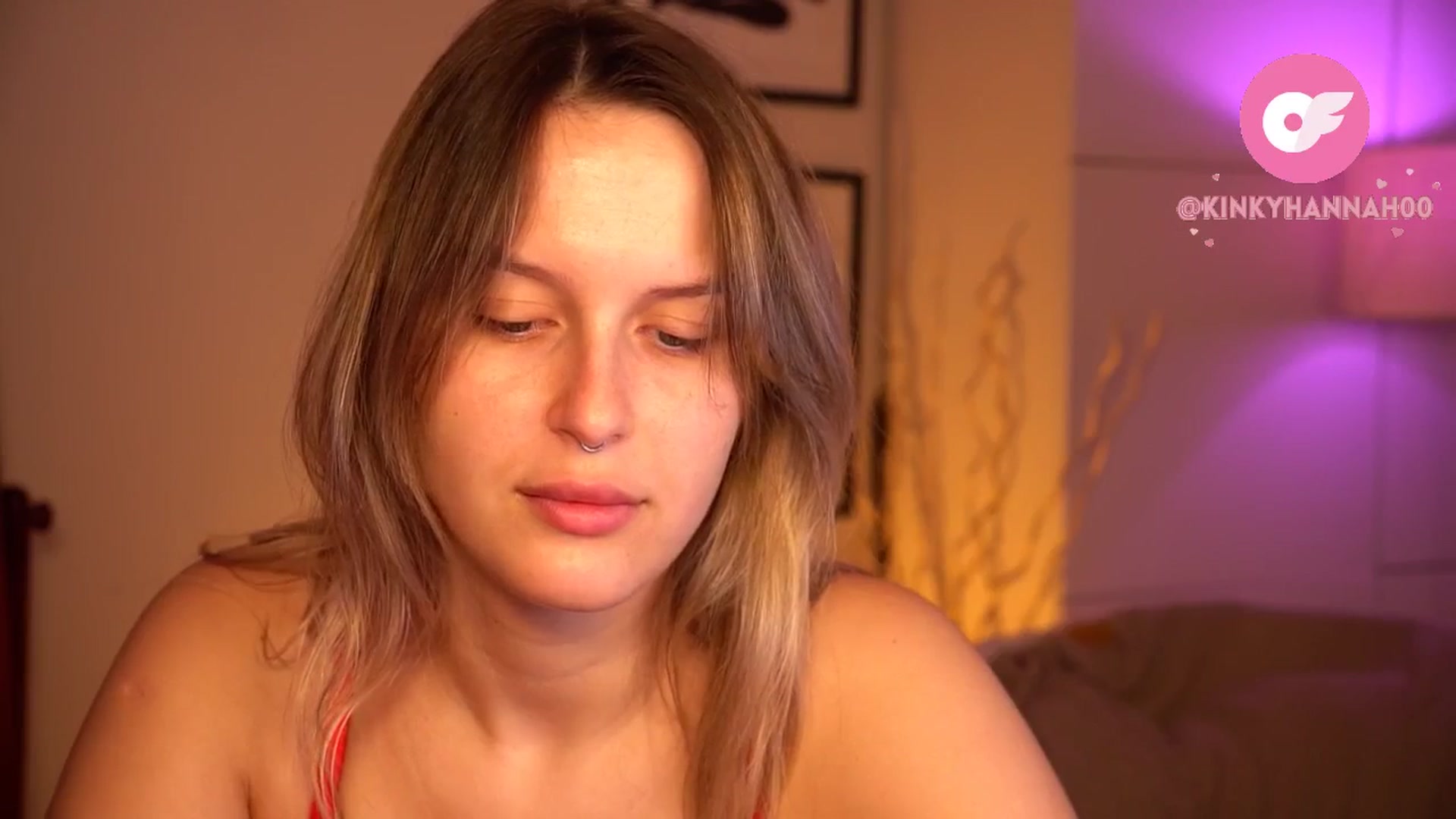 Gallery image thumbnail from sweetpulse_'s myfreecams stream on, 06/10/2024, 05:32 image 14 of 20
