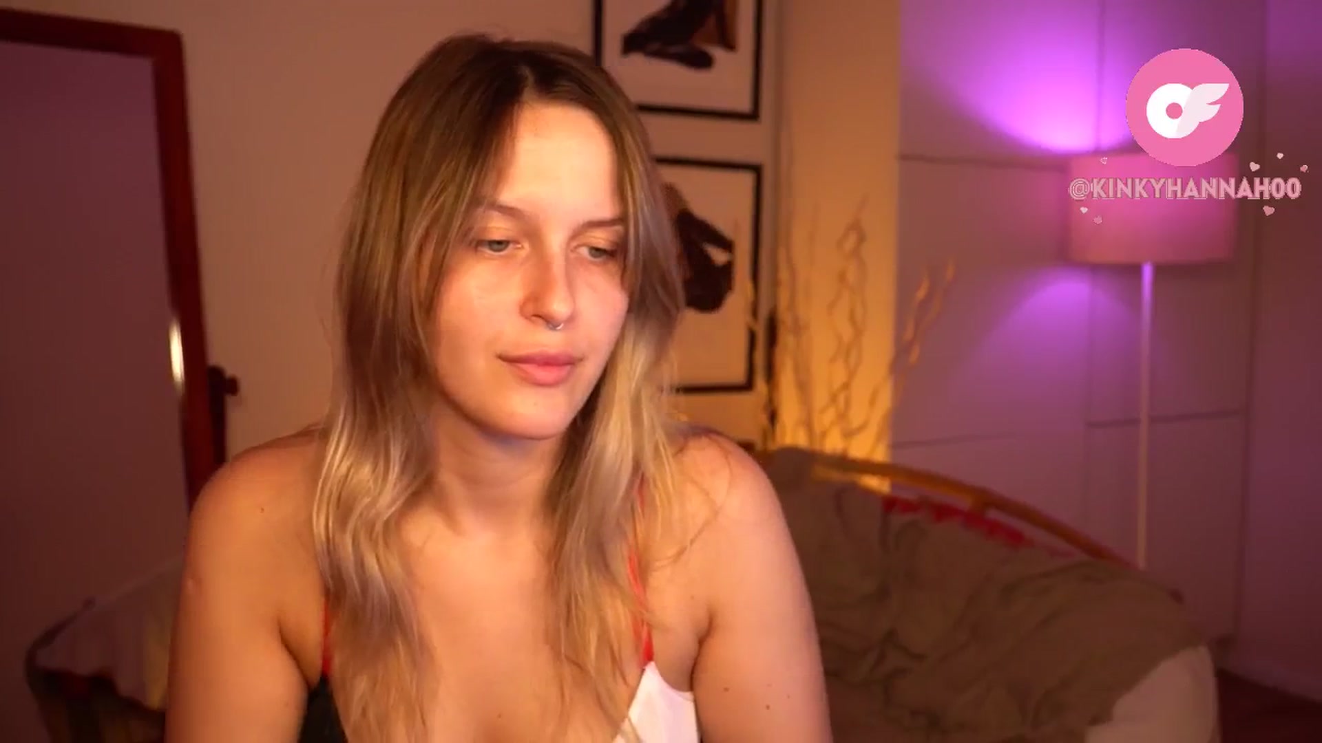 Gallery image thumbnail from sweetpulse_'s myfreecams stream on, 06/10/2024, 06:39 image 7 of 20