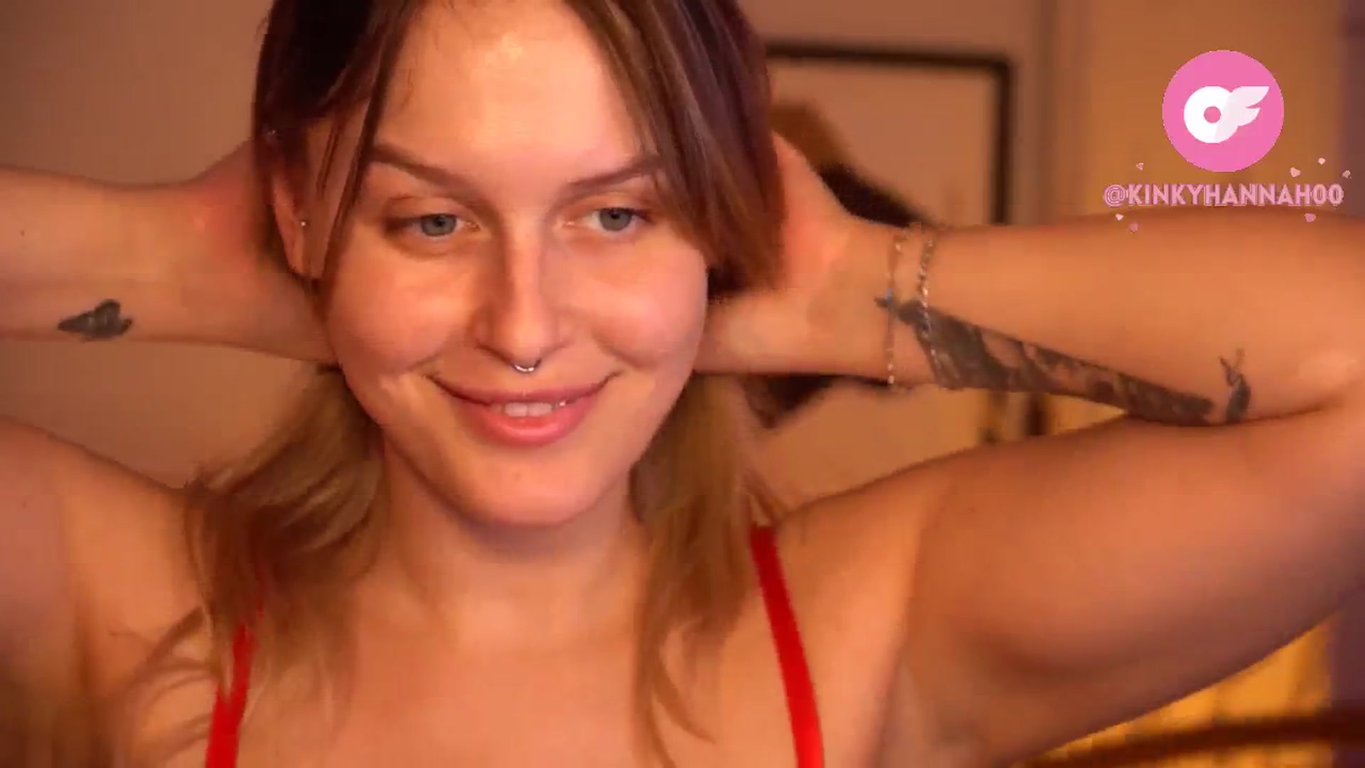 Gallery image thumbnail from sweetpulse_'s myfreecams stream on, 06/10/2024, 08:18 image 11 of 20