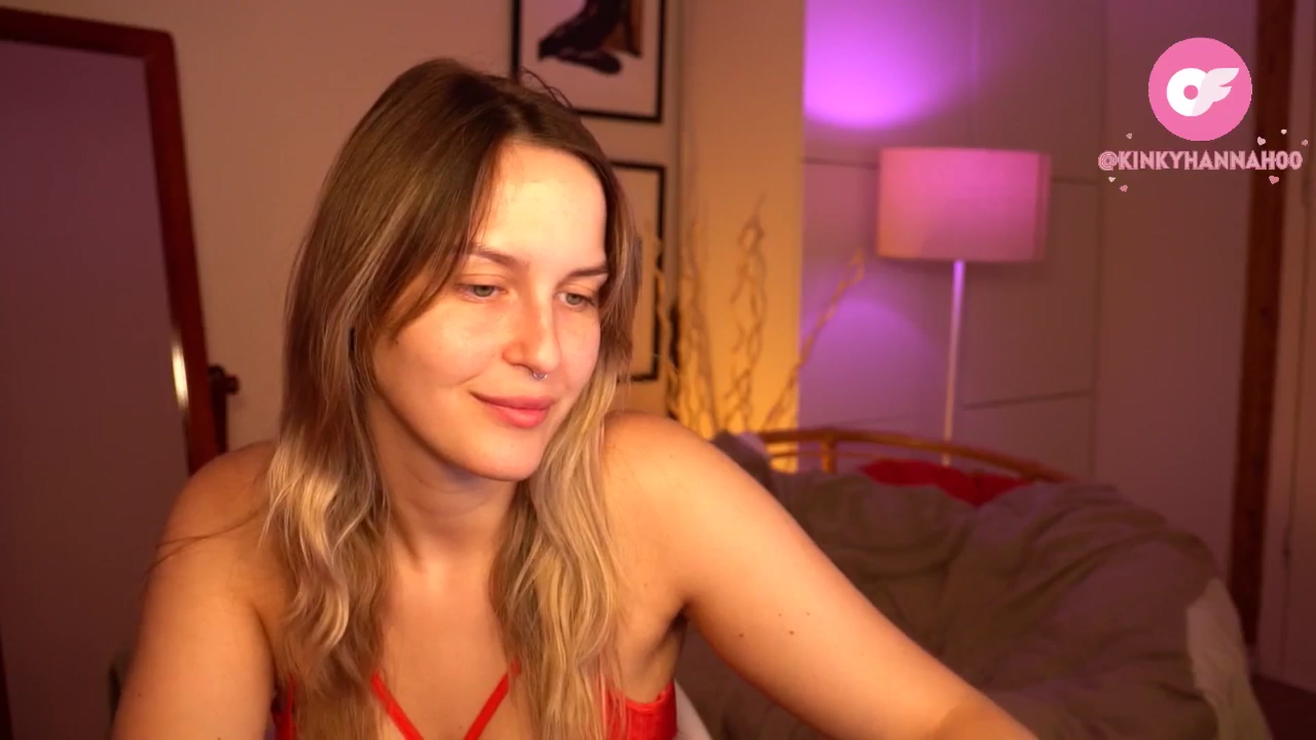 Gallery image thumbnail from sweetpulse_'s myfreecams stream on, 06/12/2024, 05:40 image 17 of 20