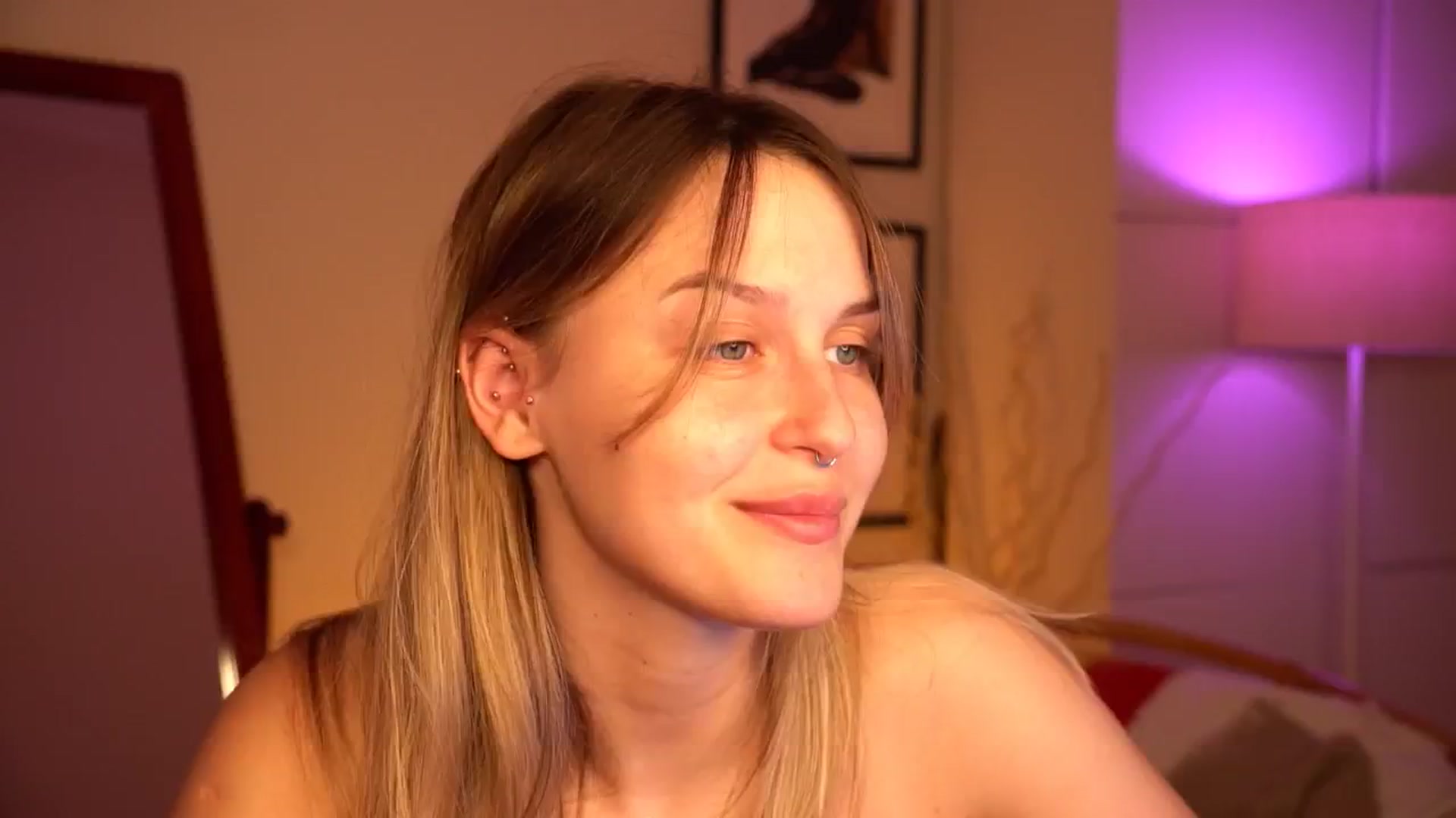 Gallery image thumbnail from sweetpulse_'s myfreecams stream on, 06/15/2024, 08:58 image 10 of 20