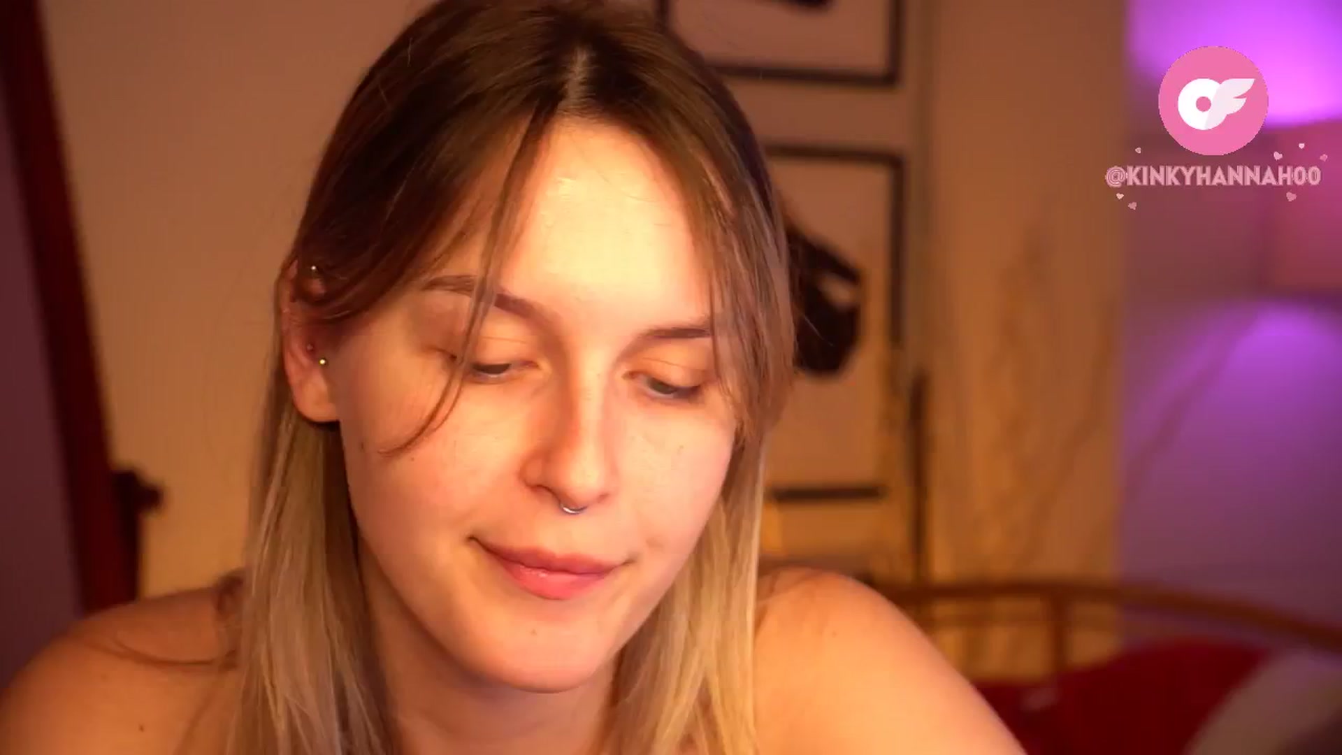Gallery image thumbnail from sweetpulse_'s myfreecams stream on, 06/15/2024, 09:49 image 12 of 20