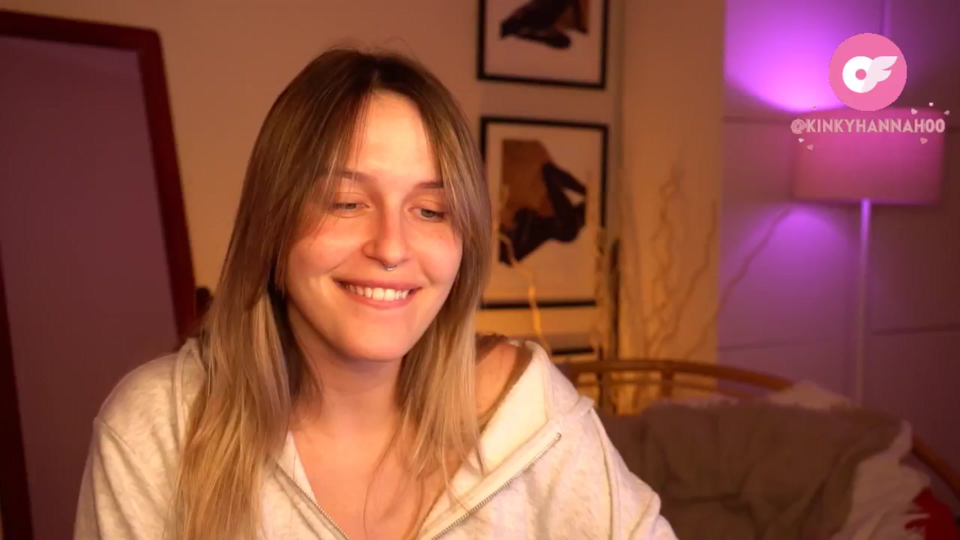 Gallery image thumbnail from sweetpulse_'s myfreecams stream on, 06/15/2024, 11:09 image 2 of 20