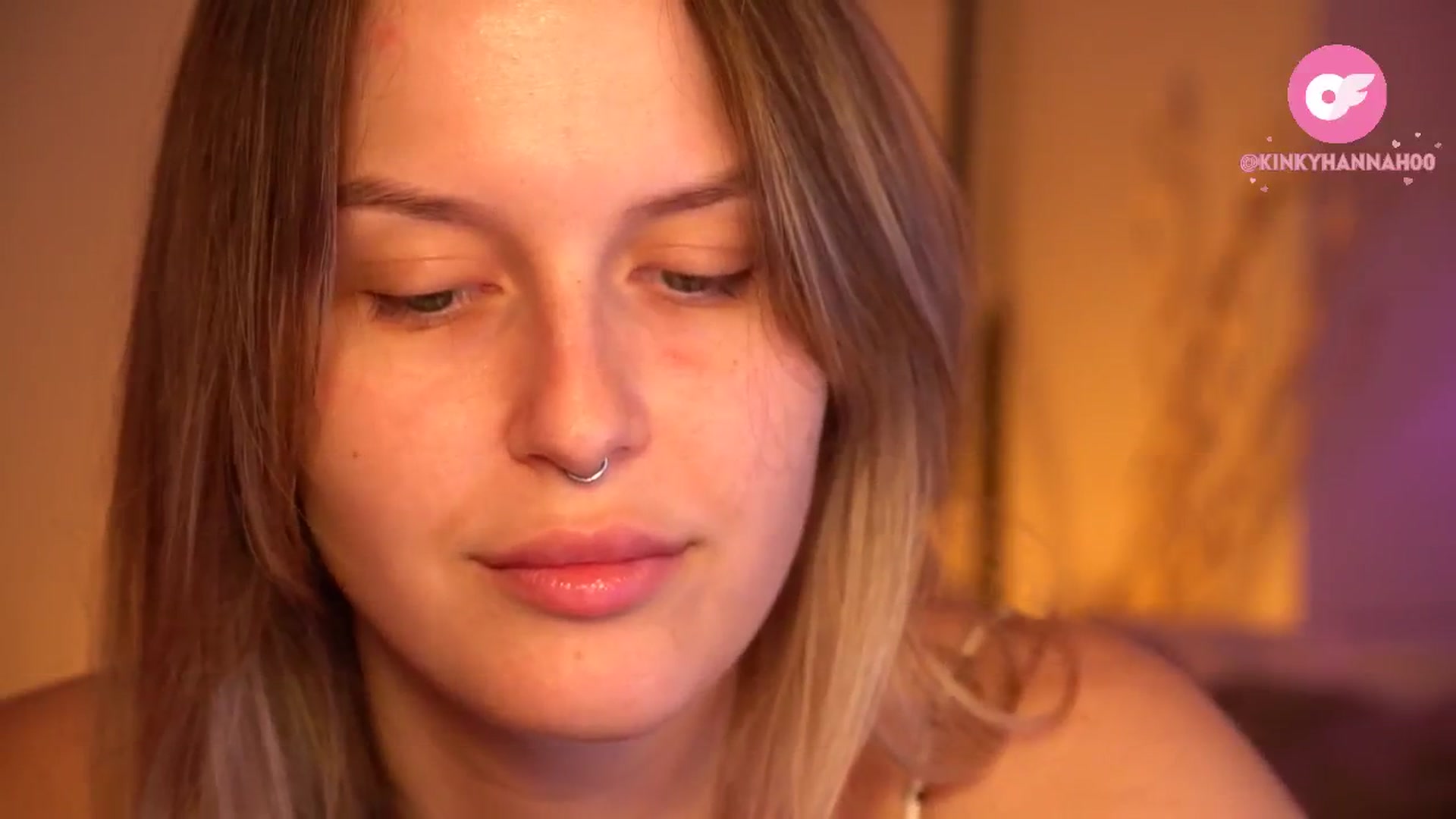 Gallery image thumbnail from sweetpulse_'s myfreecams stream on, 06/25/2024, 07:55 image 9 of 20